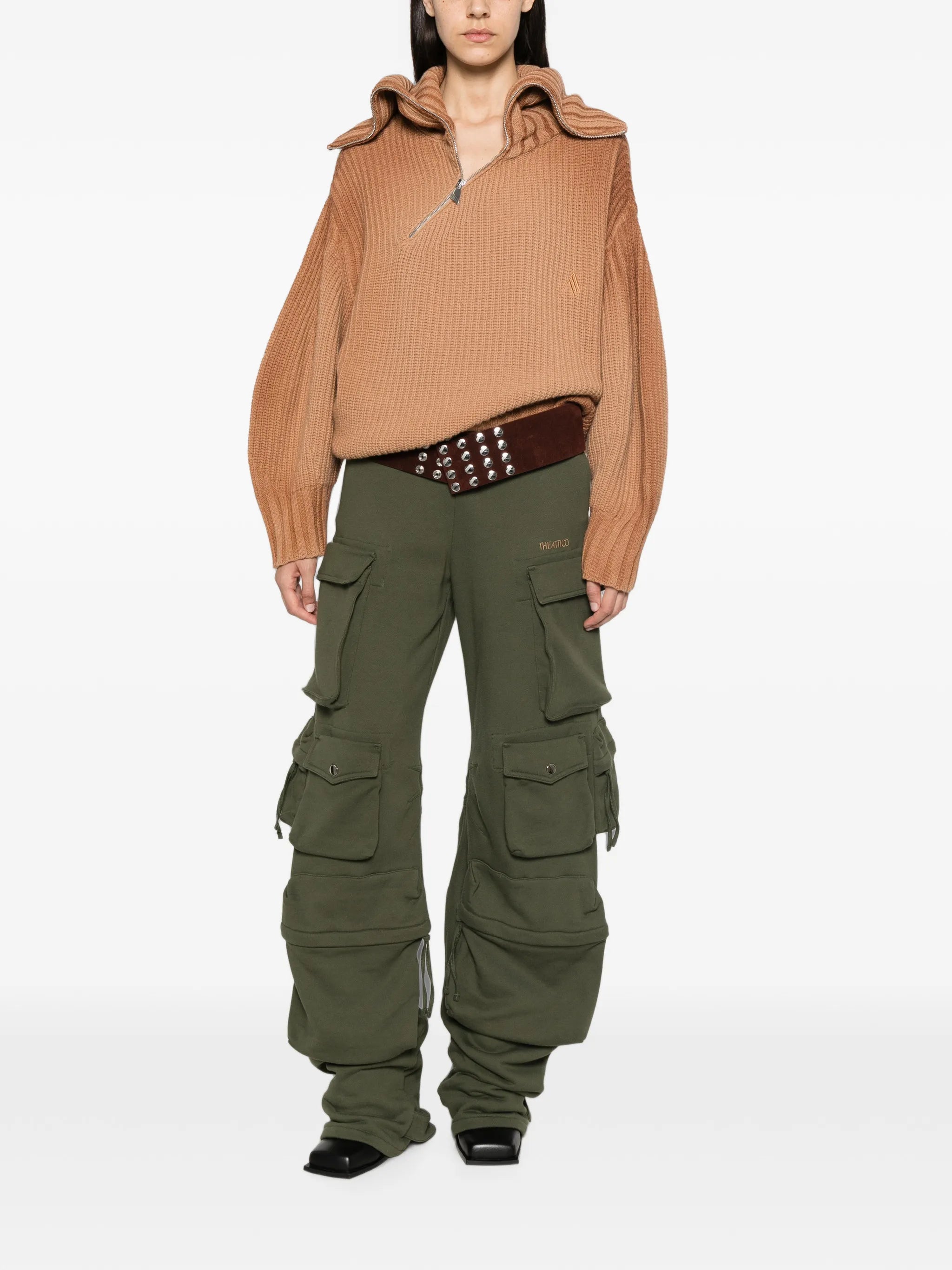 ribbed-knit asymmetric-hem knitwear