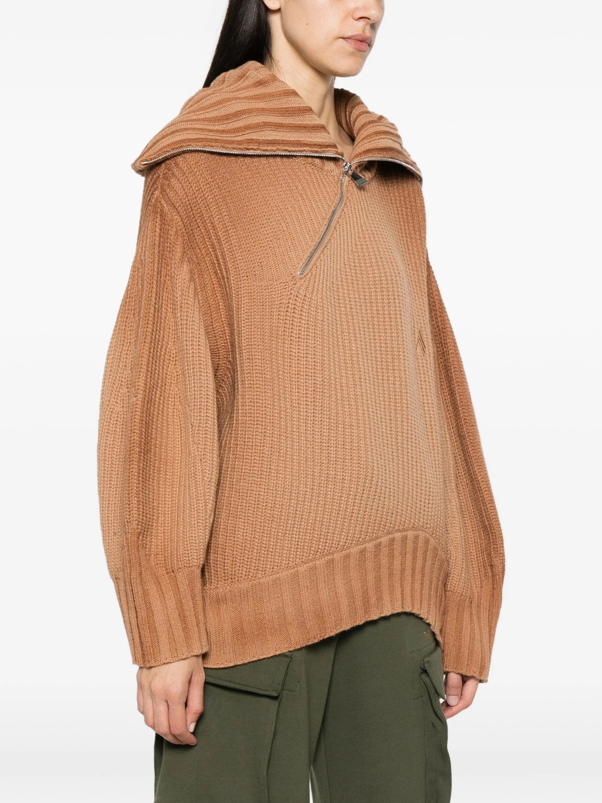ribbed-knit asymmetric-hem knitwear