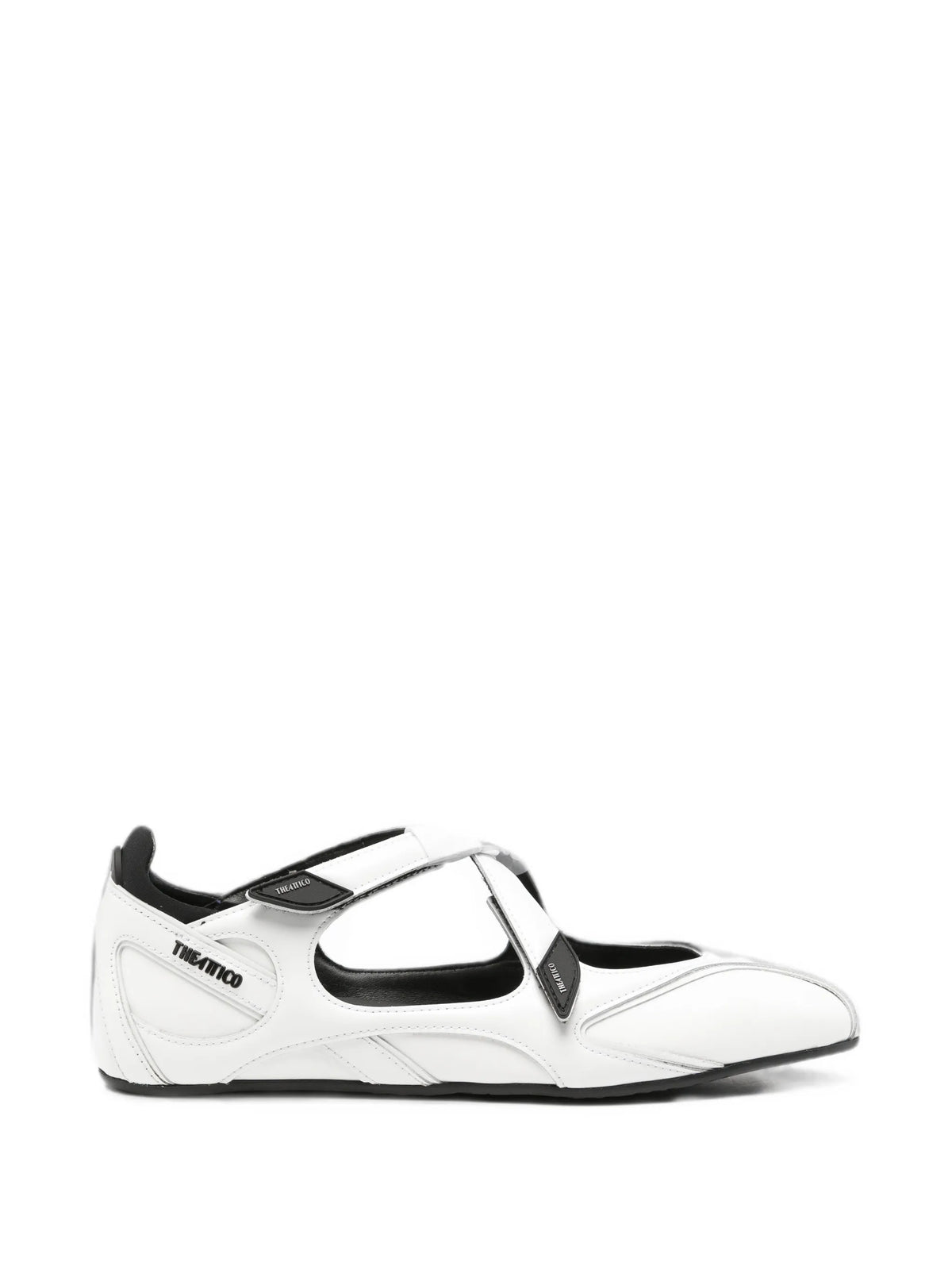 ''Floor 01'' black ballerina flats