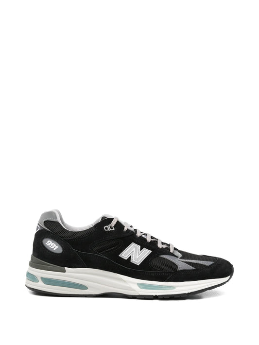 991V2 low-top sneakers