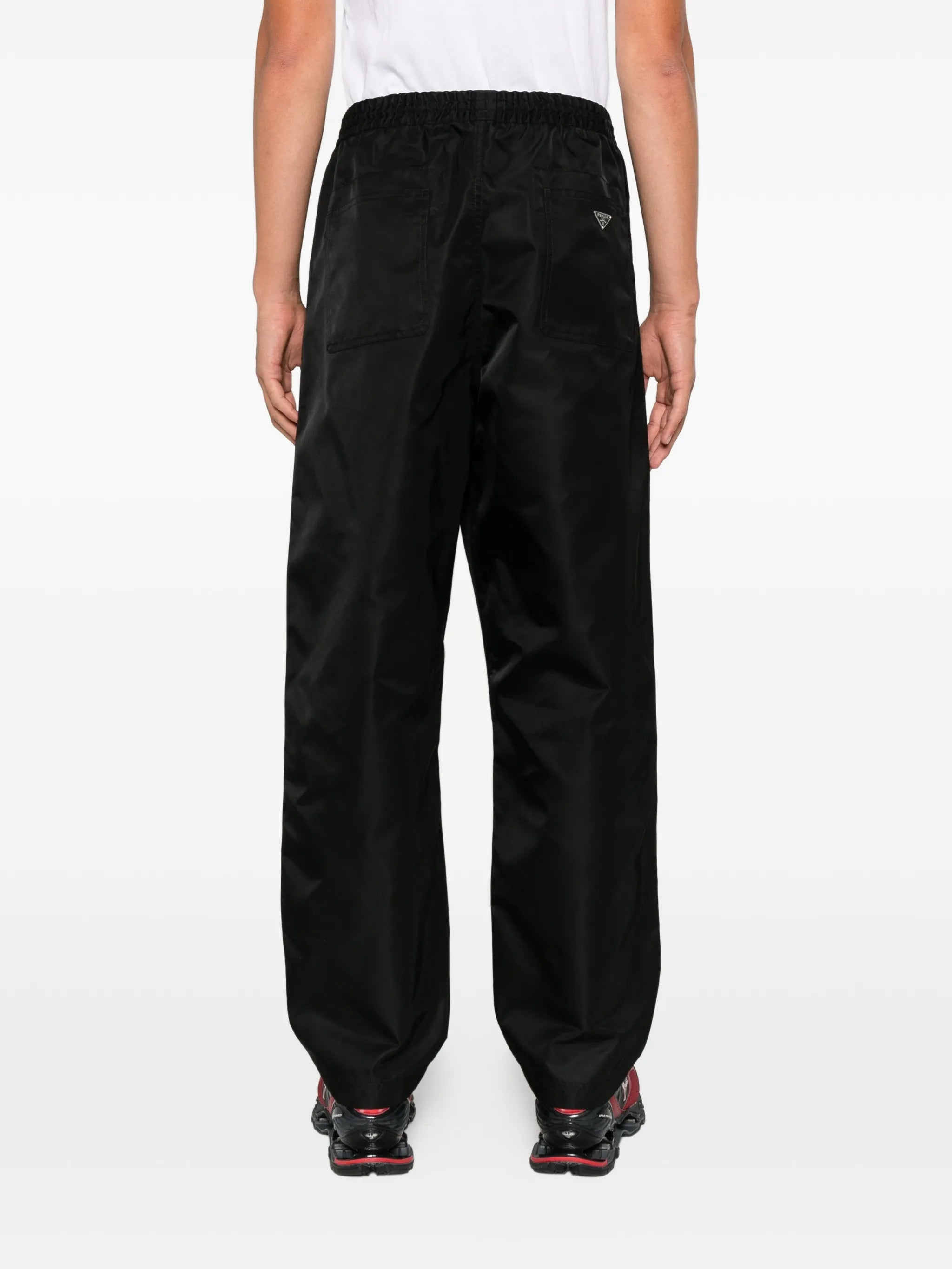 elasticated-waistband straight-leg trousers