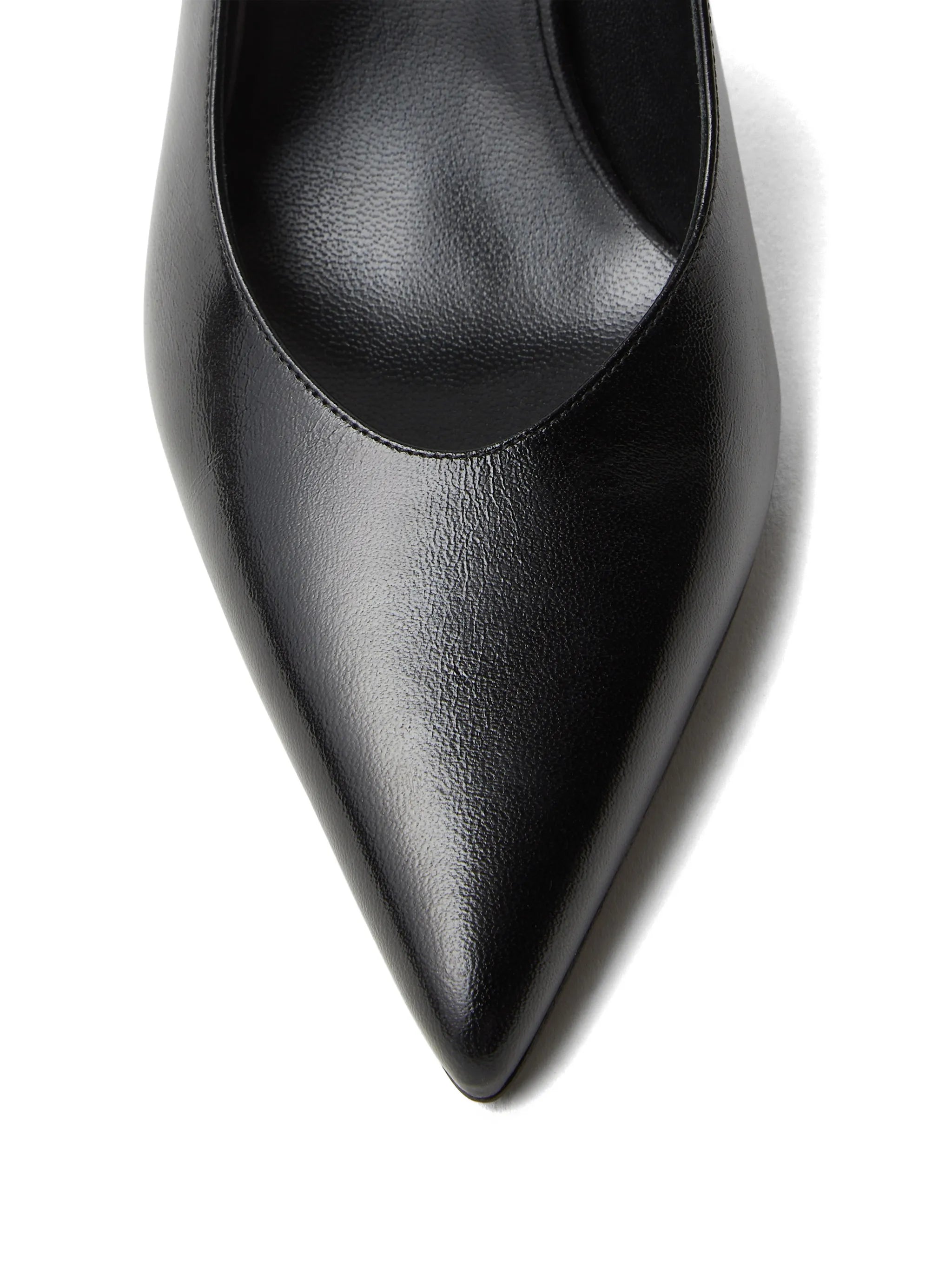 pointed slingback pumps