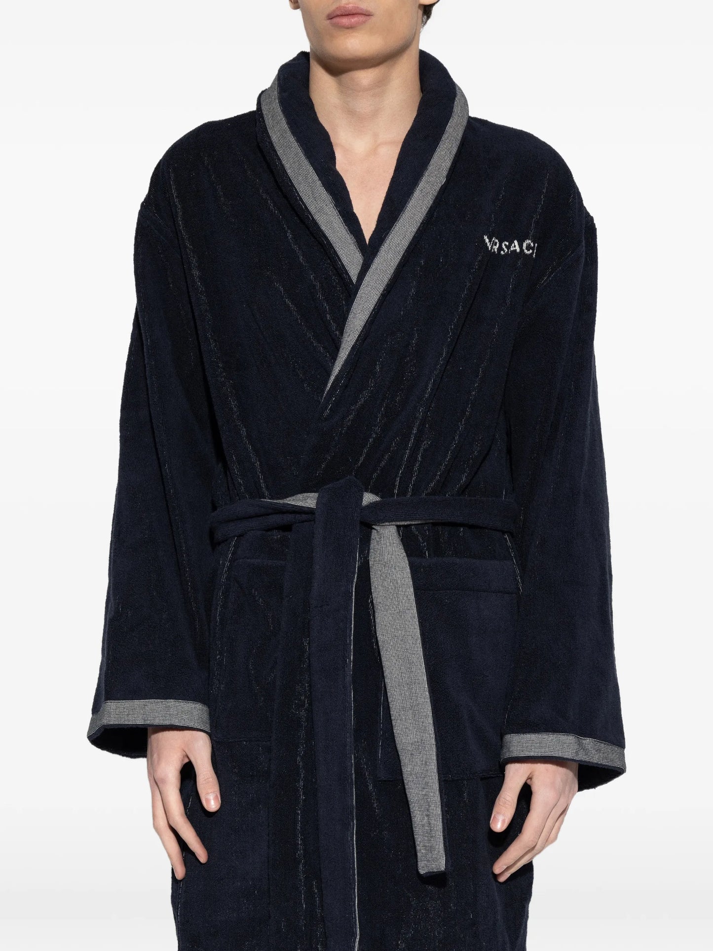 embroidered-graphic cotton bathrobe