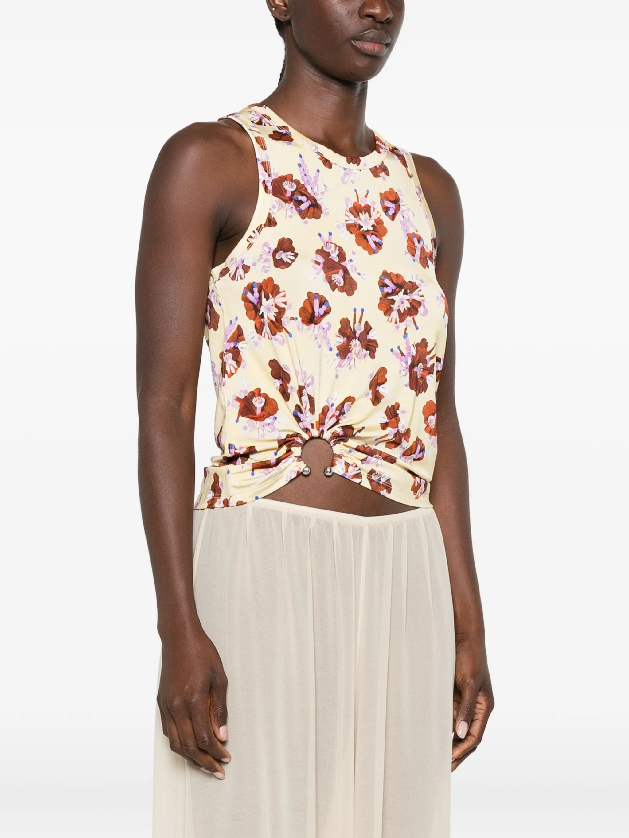 floral-pattern ring-detail top