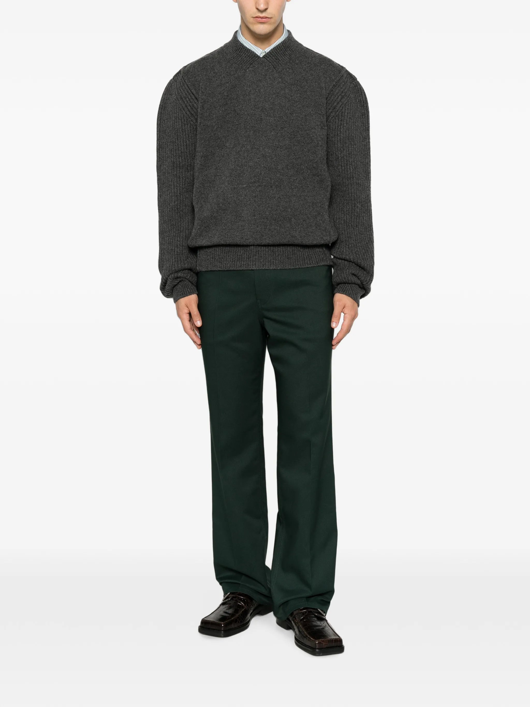 straight-leg trousers