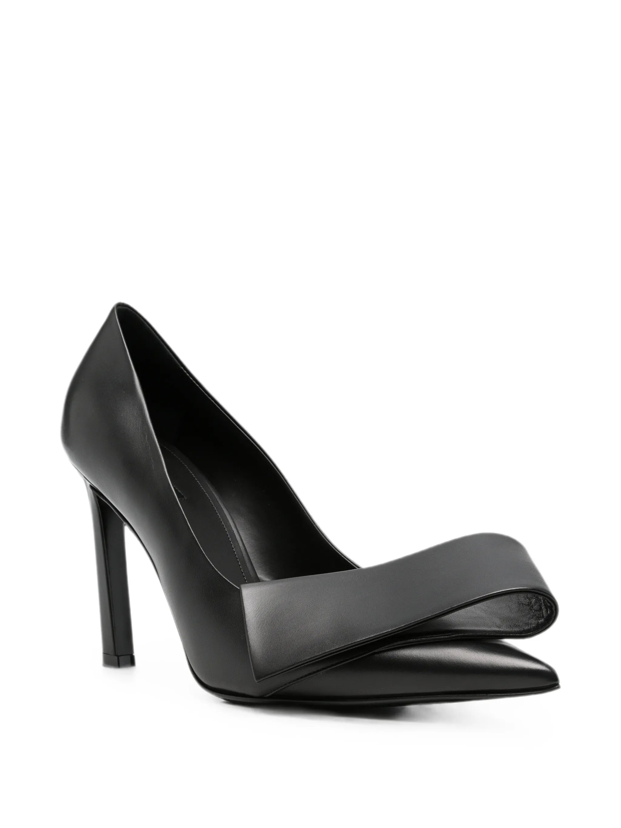 twisted-ribbon pumps