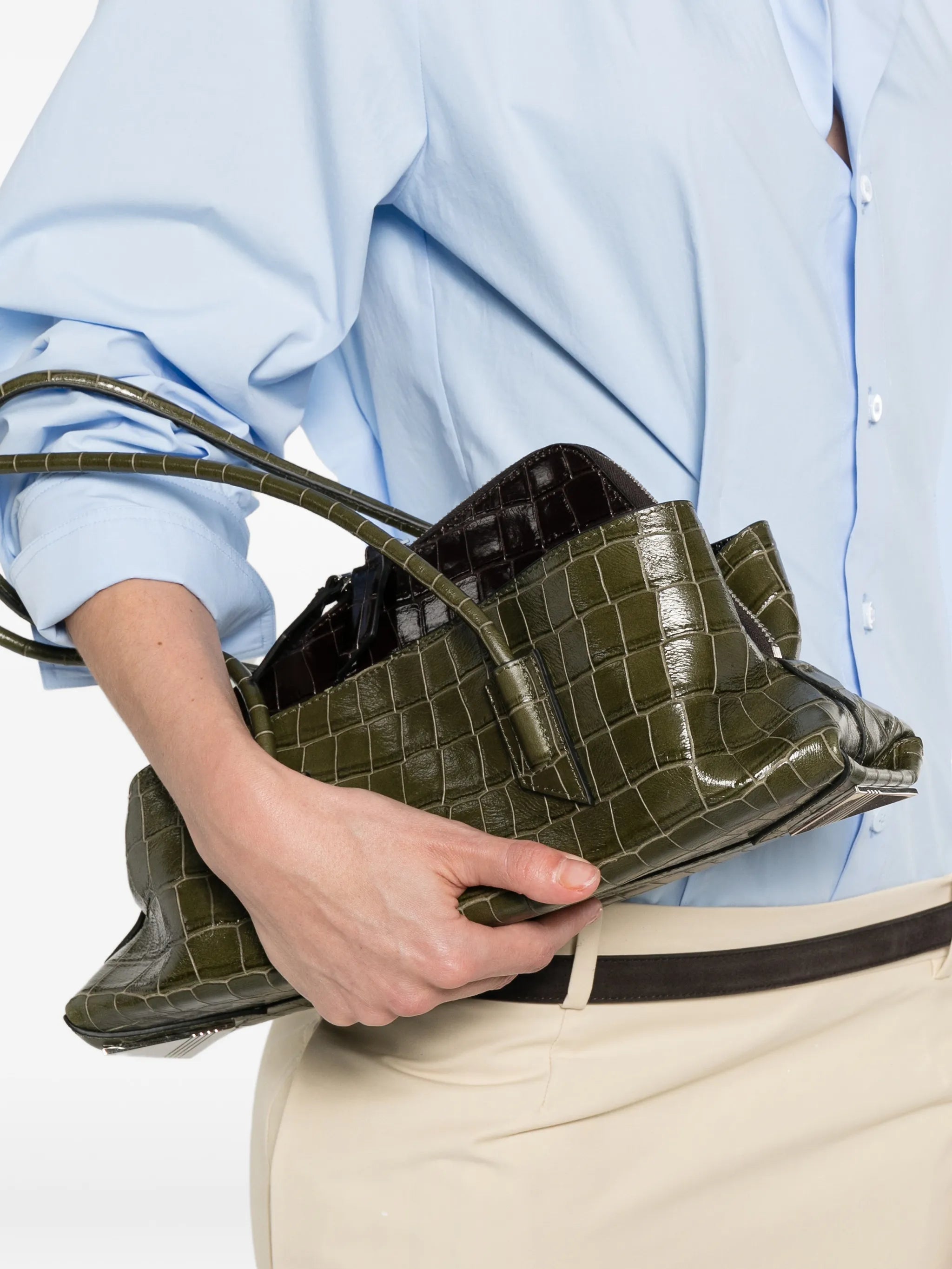La Passeggiata small top handle bag