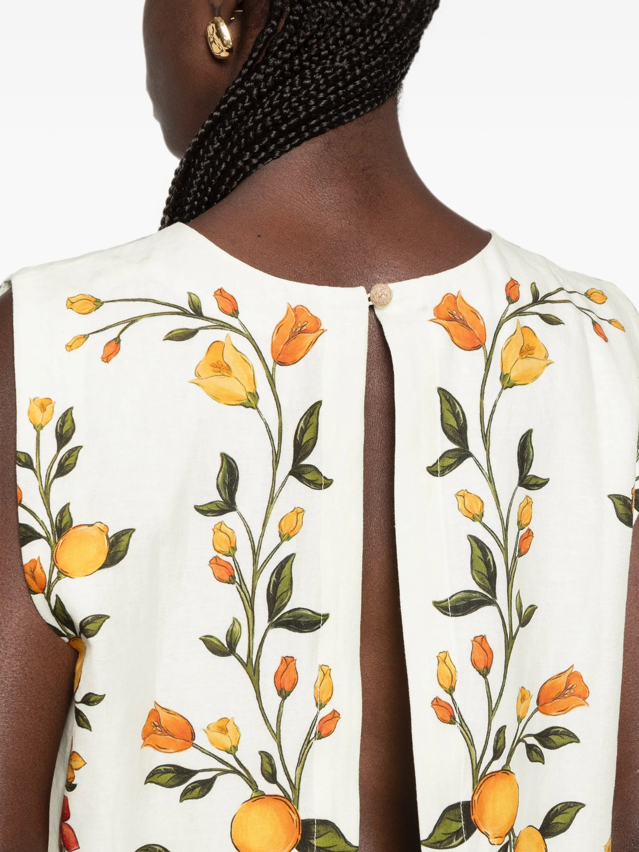 bouquet wavy hem sleeveless blouse