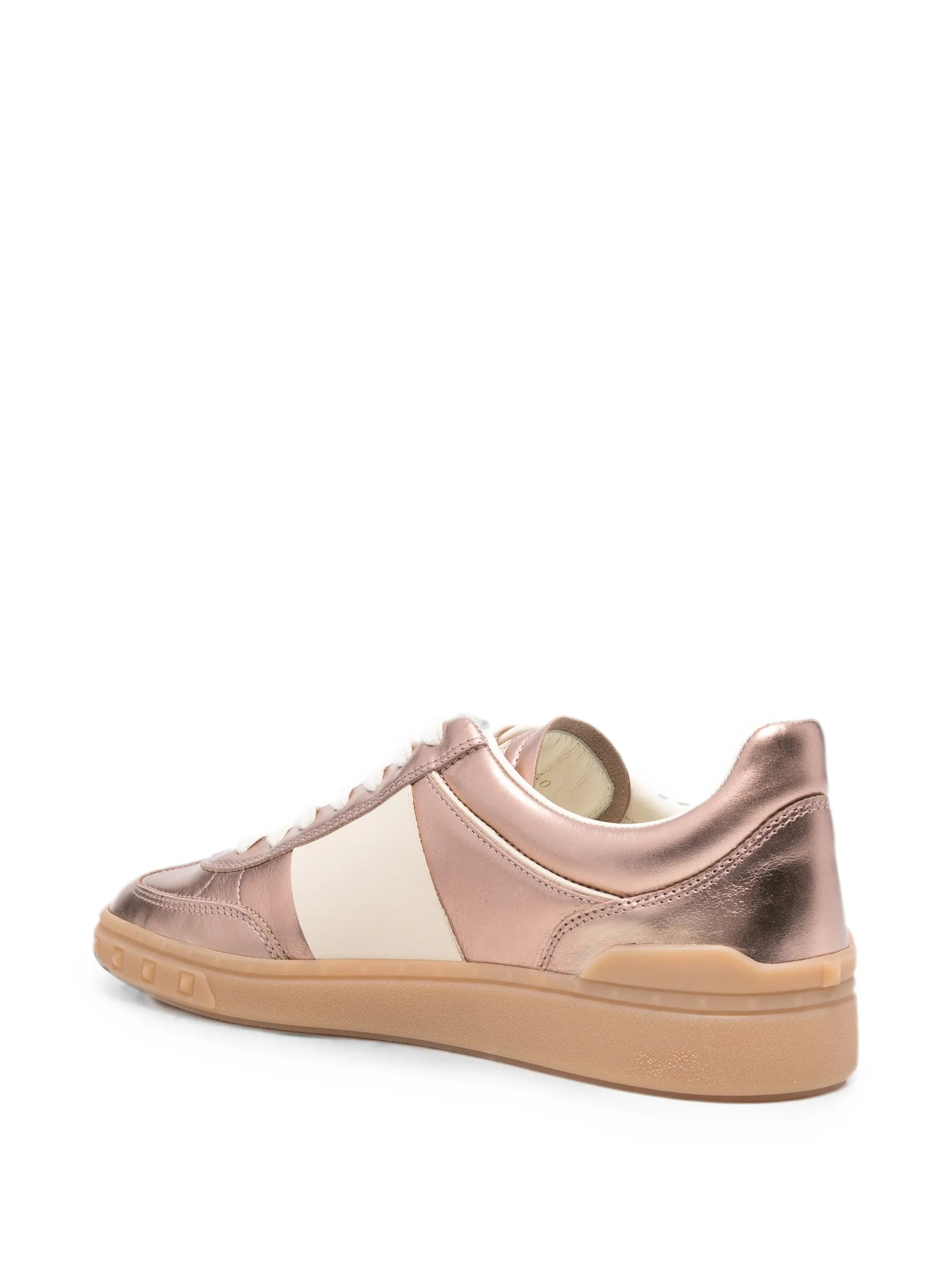 Upvillage sneakers