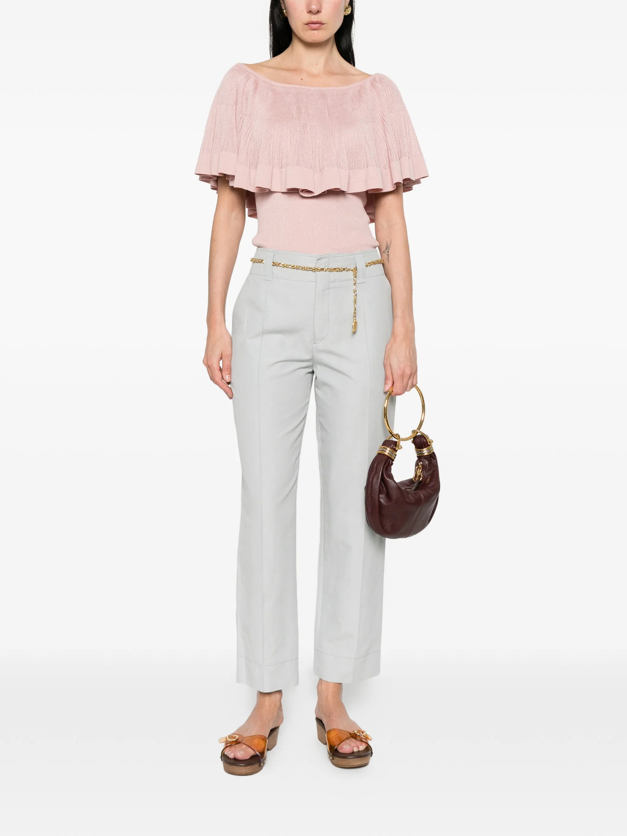 straight-leg trousers