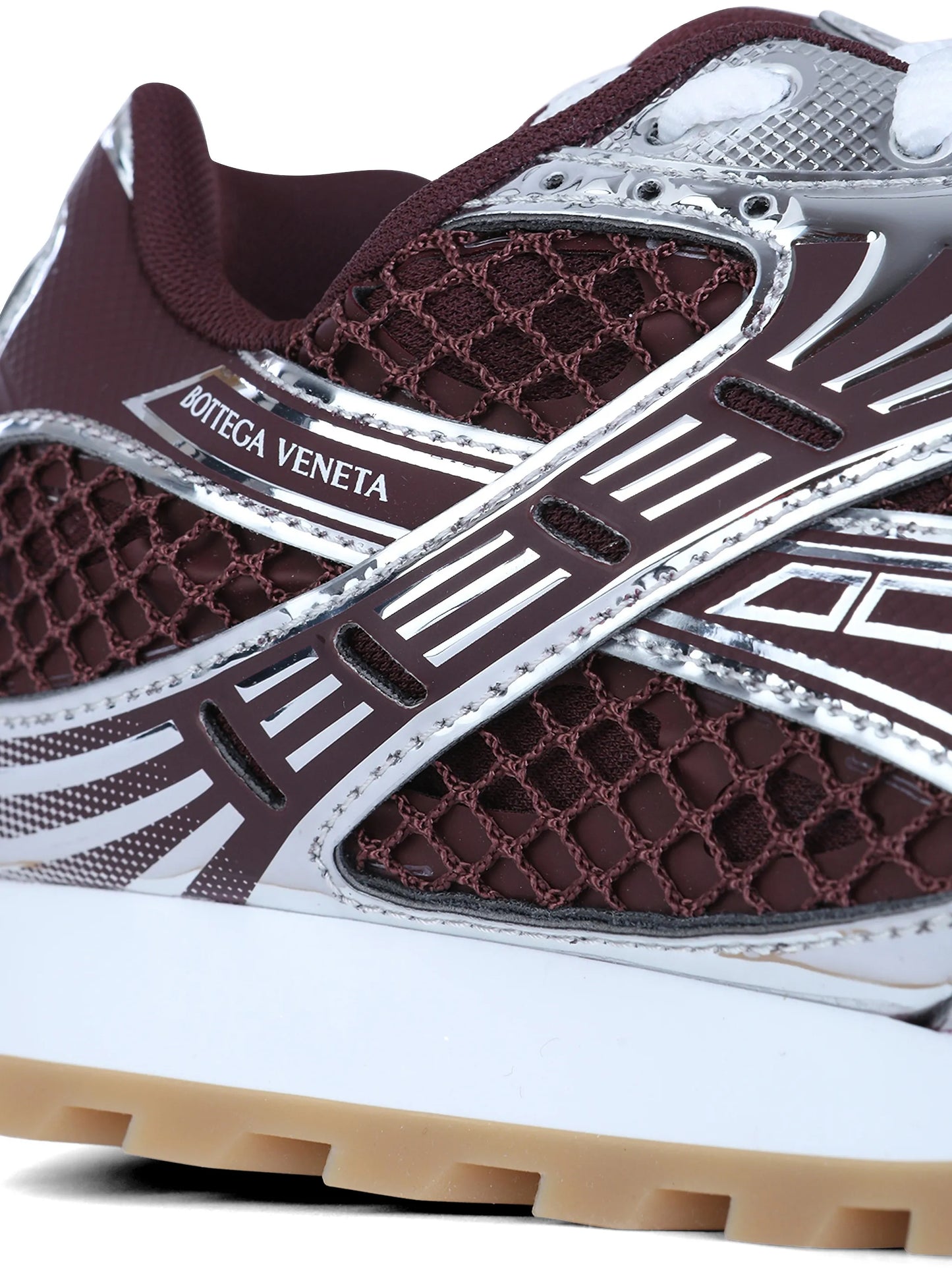 Orbit mesh detail sneakers