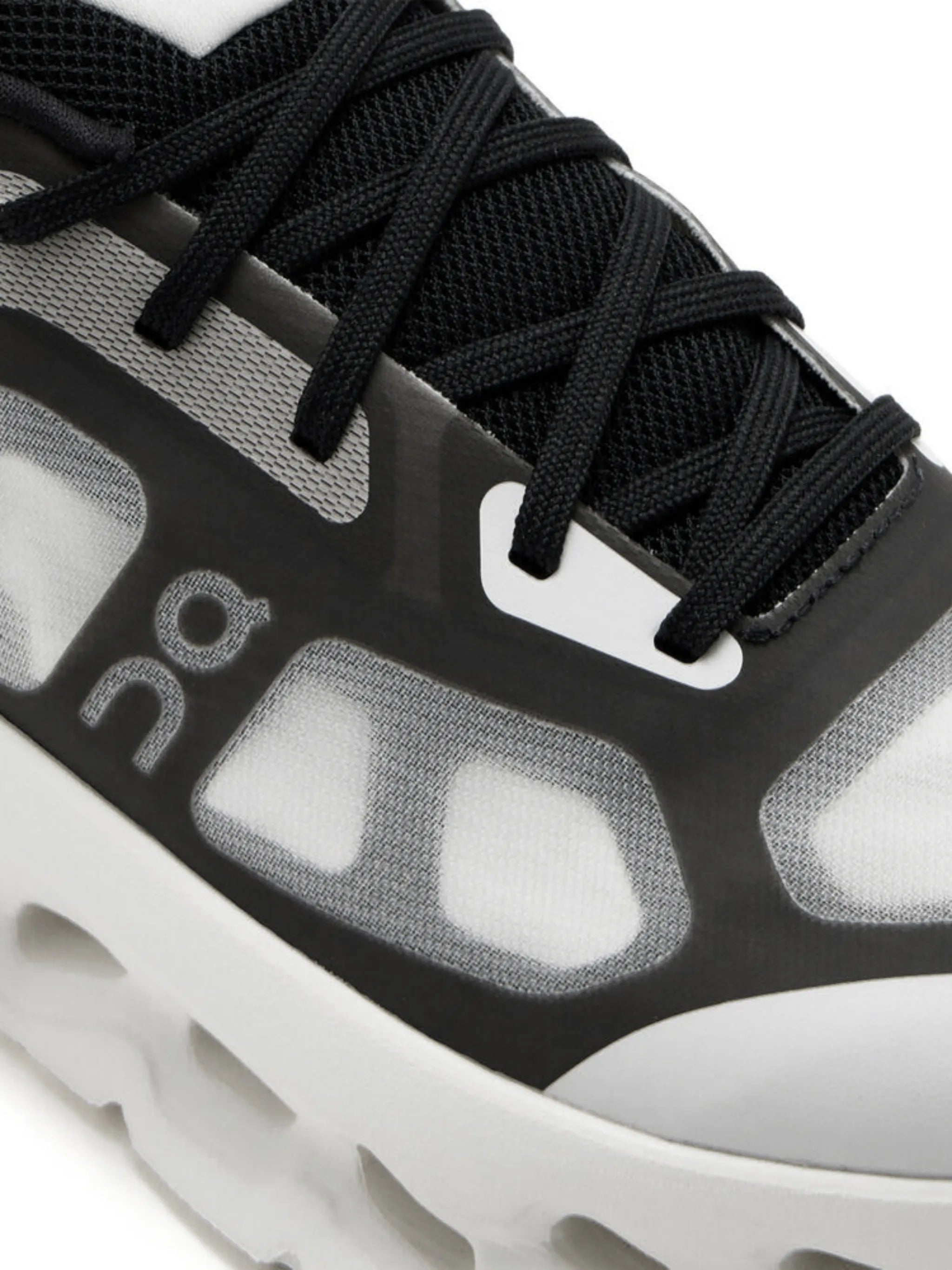 Cloudtilt Remix sneakers