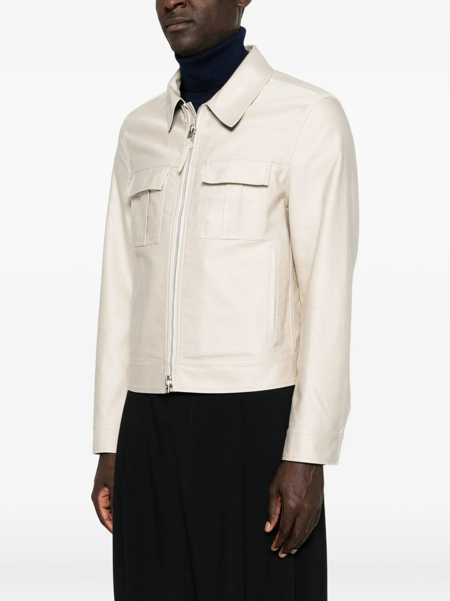 point-collar overshirt