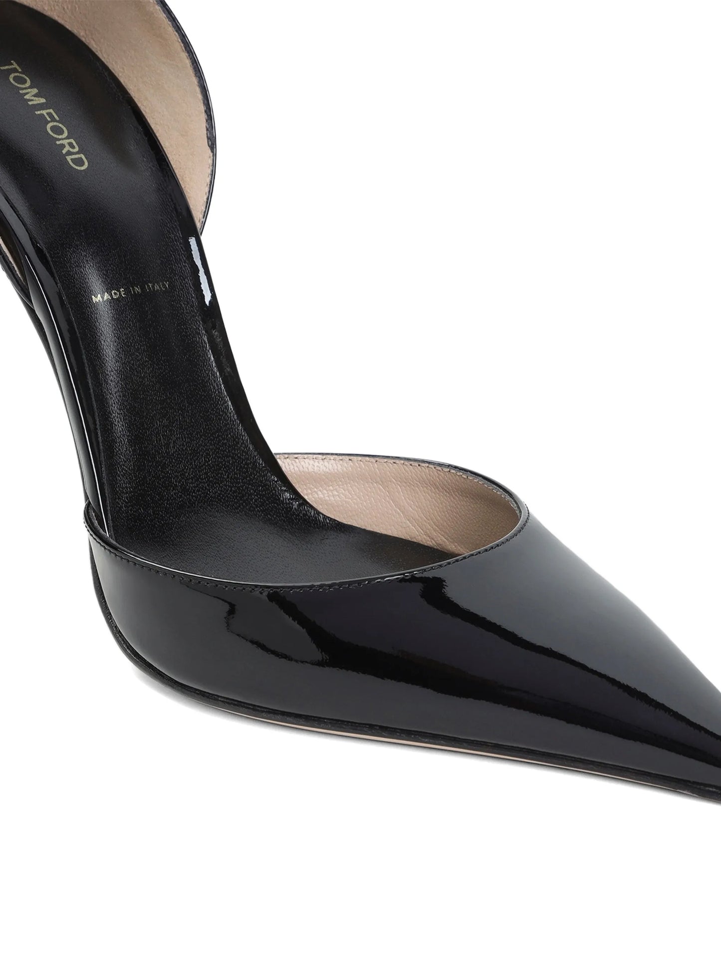 Vertigo pointed pumps