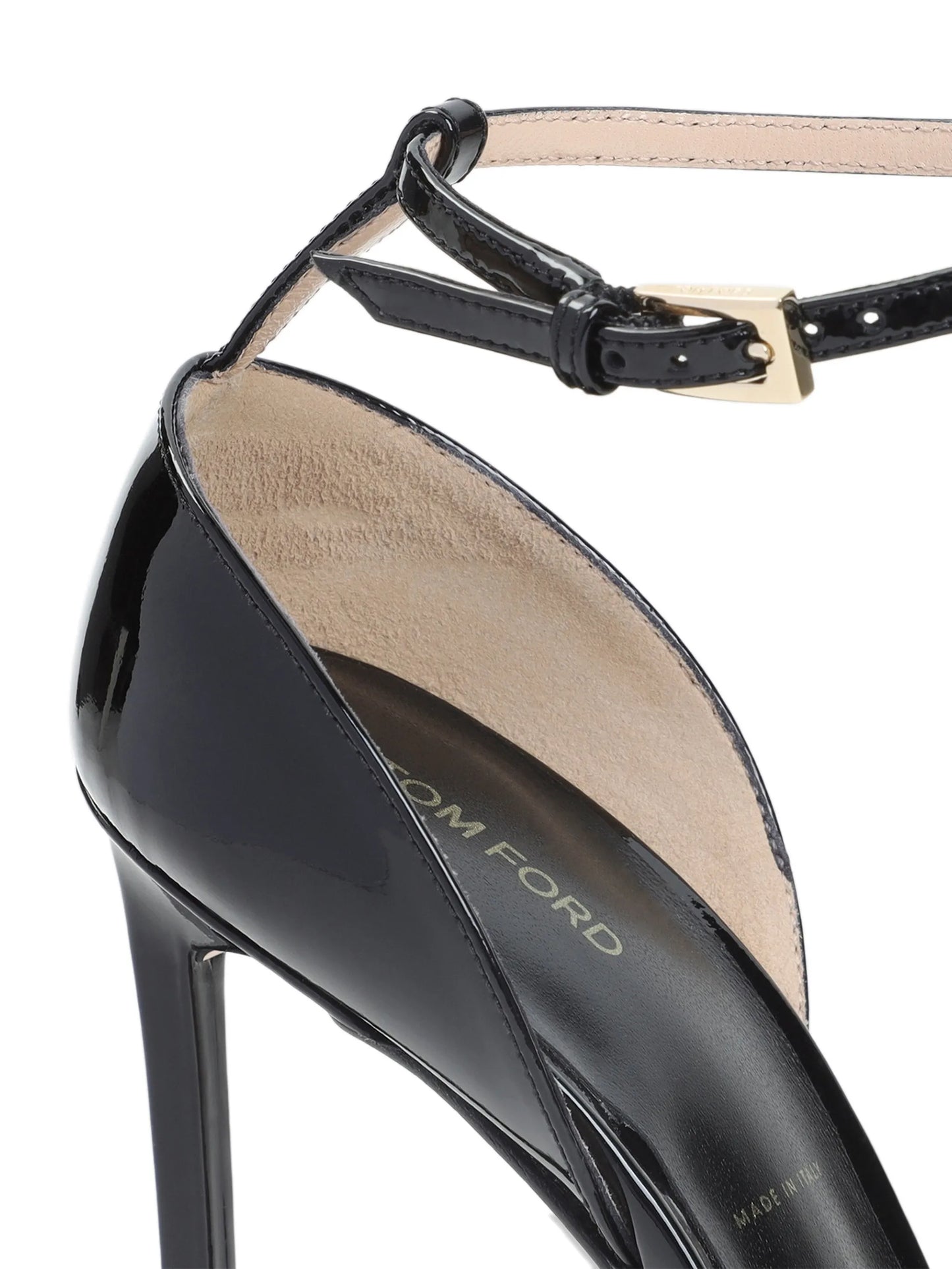 Vertigo pointed pumps