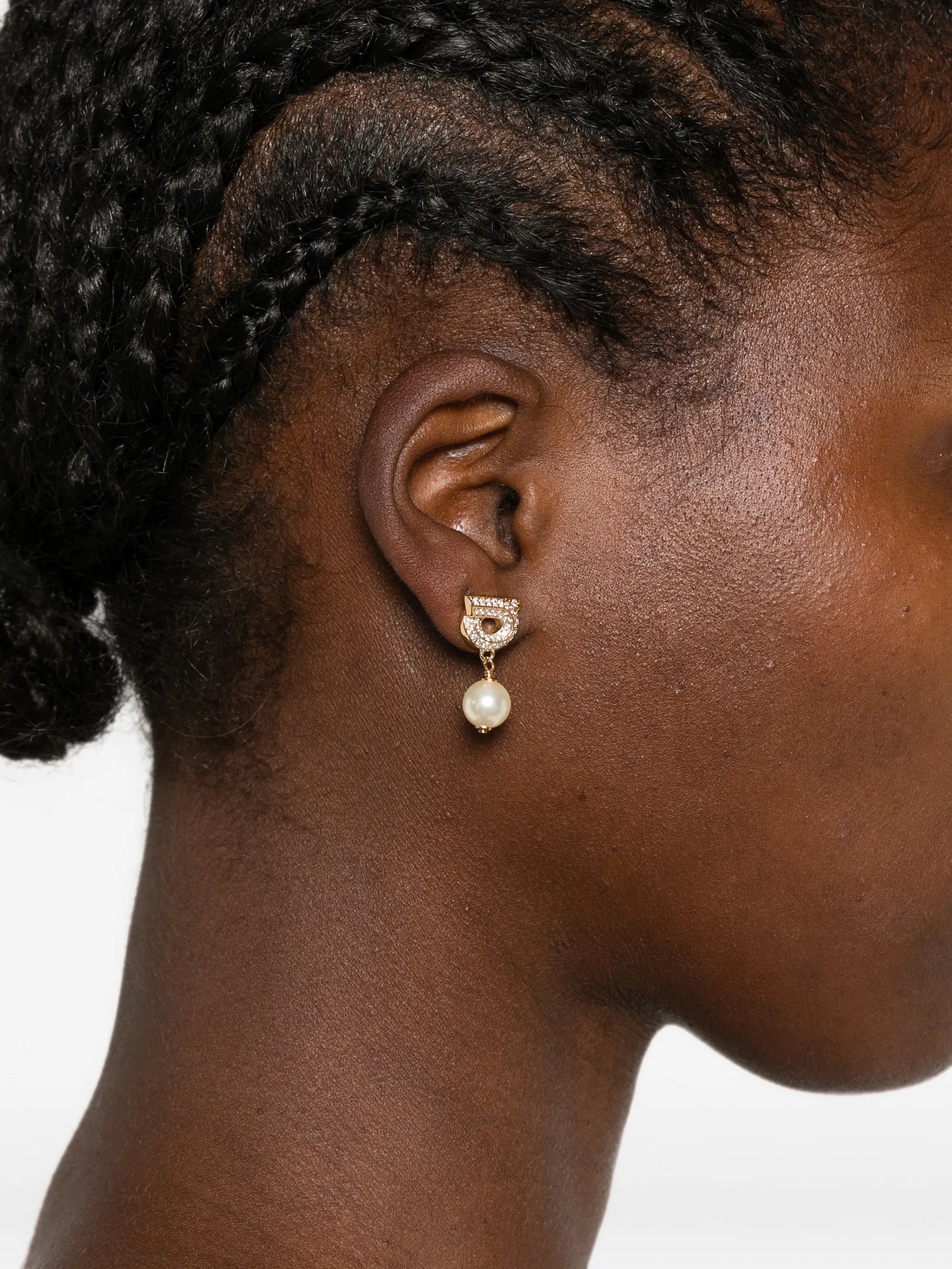 Gancini earrings with pearls and crystals