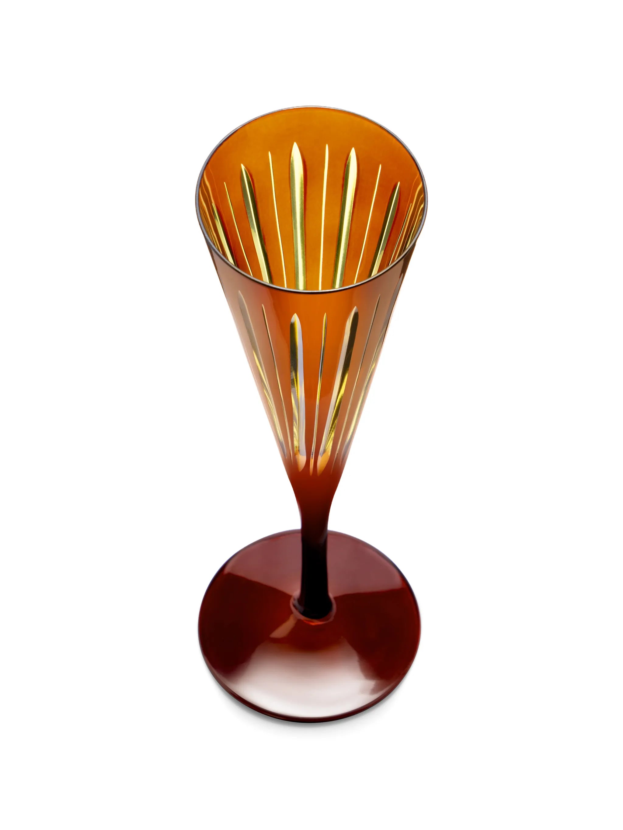 Prism champagne flutes (four-person setting)