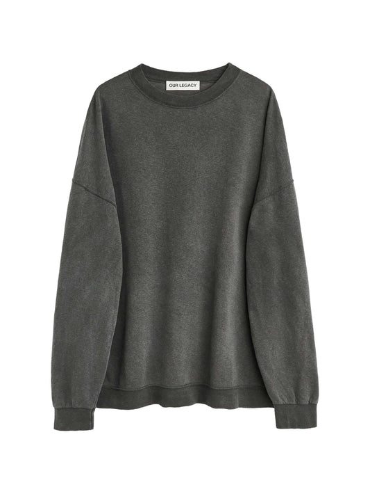 washed oversized sweatshirt