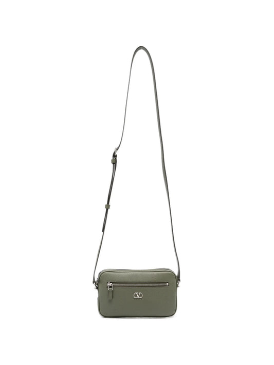 VLogo Signature leather shoulder bag