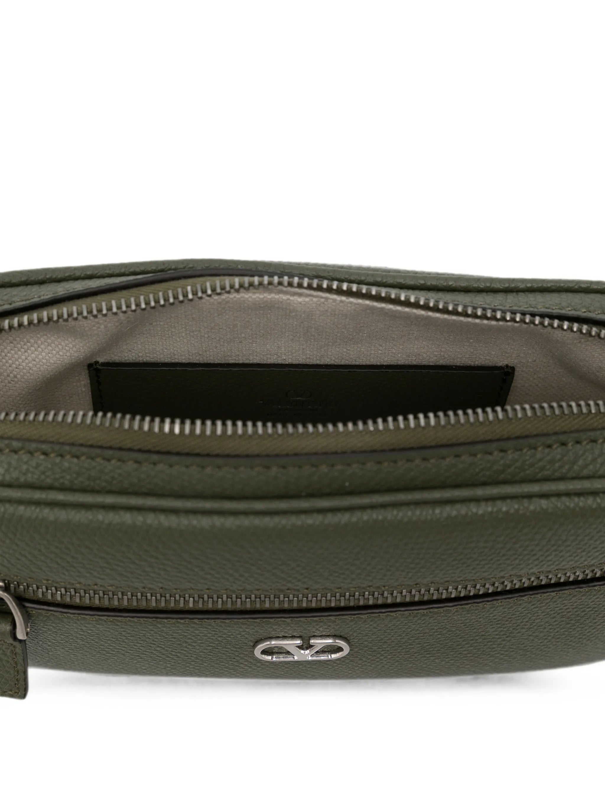 VLogo Signature leather shoulder bag