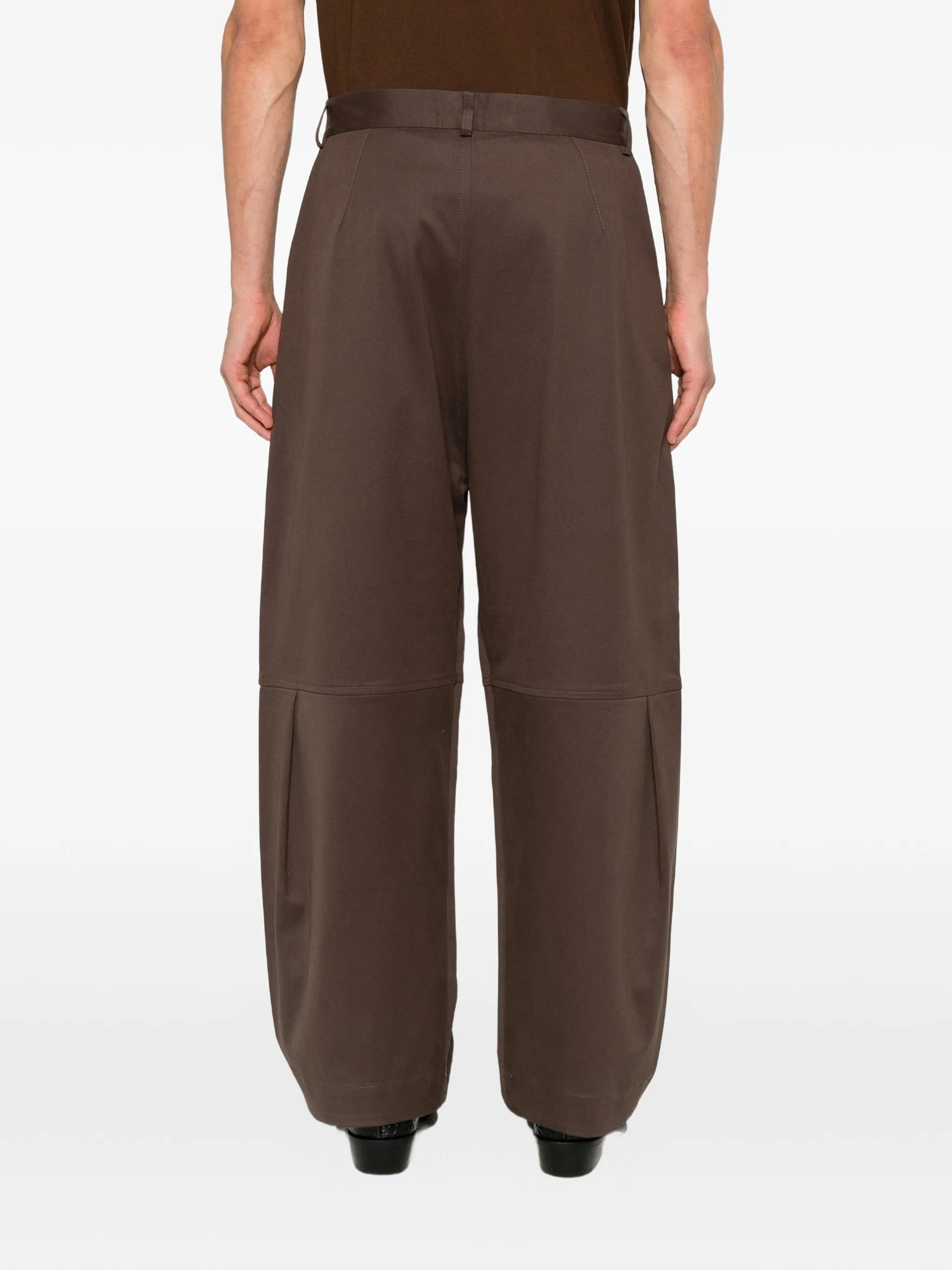 Zushi pleated trousers