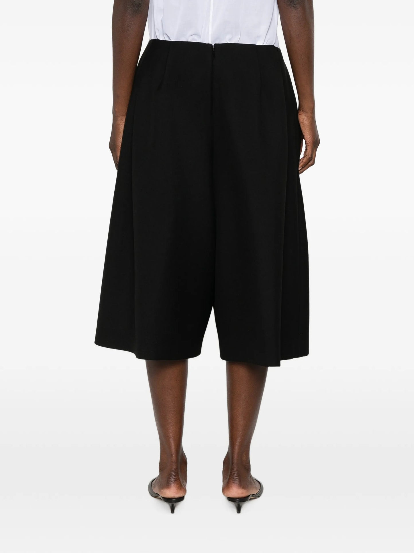 Fauna pleated tailored shorts