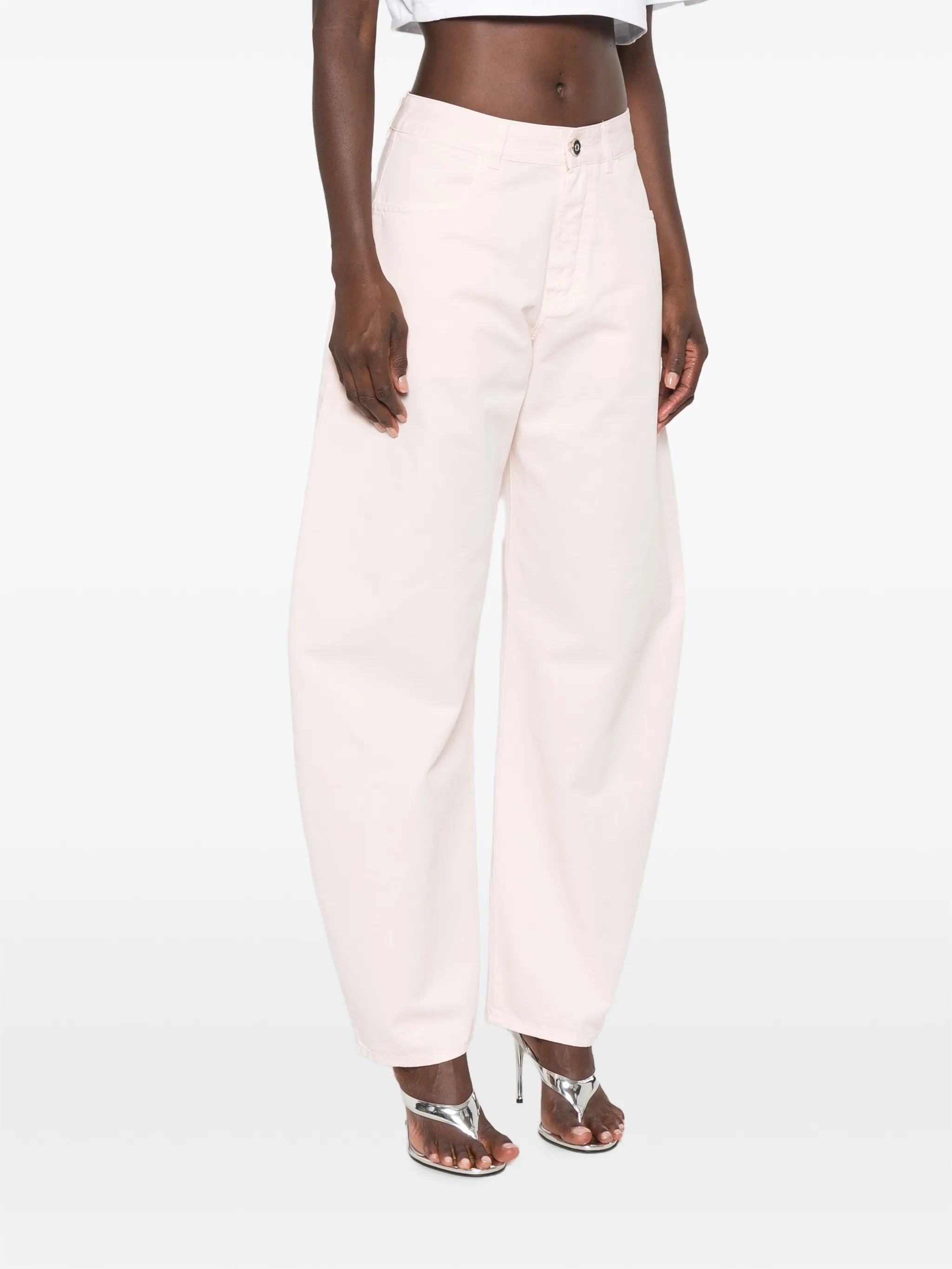 curved-leg jeans