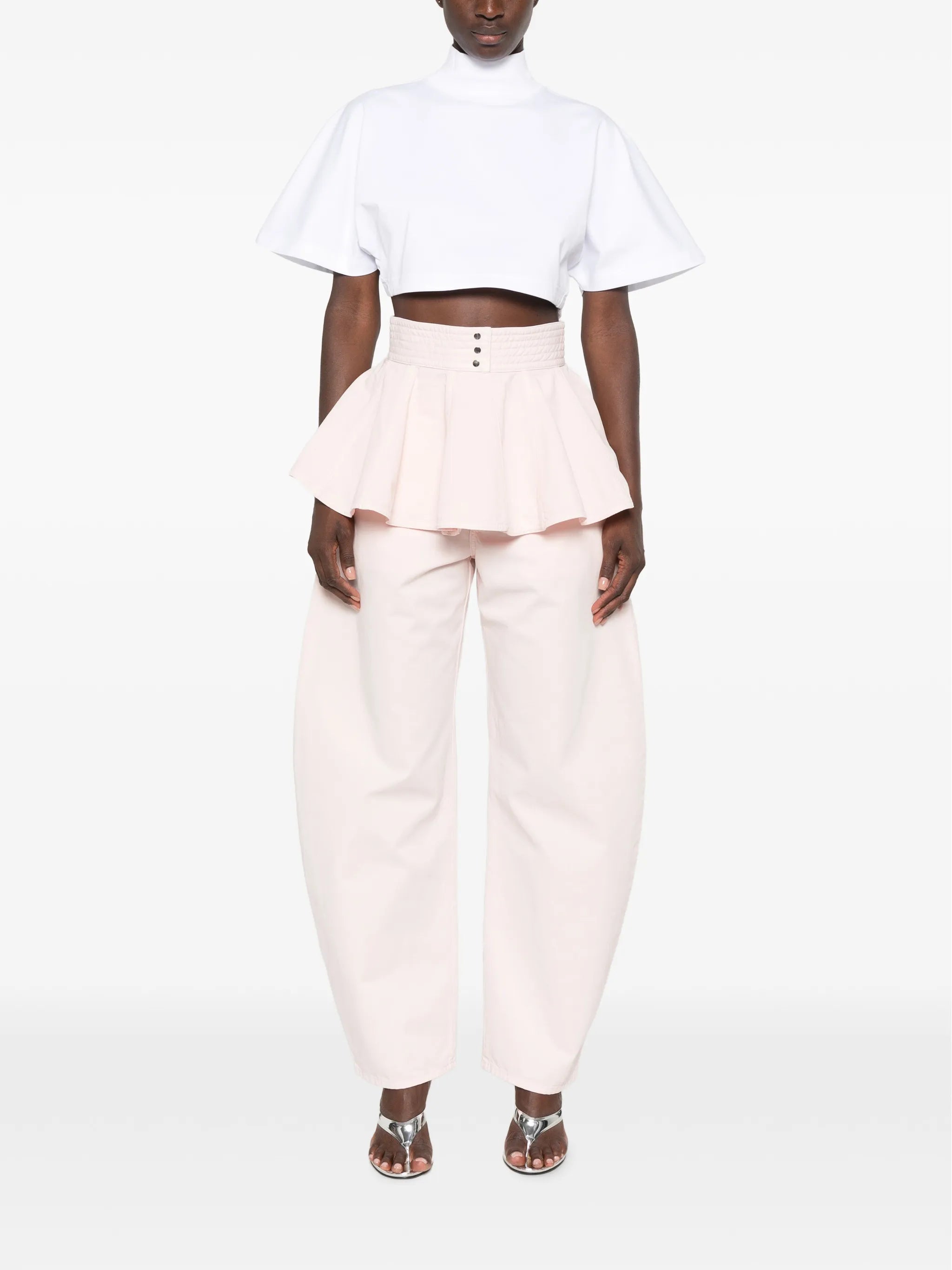 curved-leg jeans