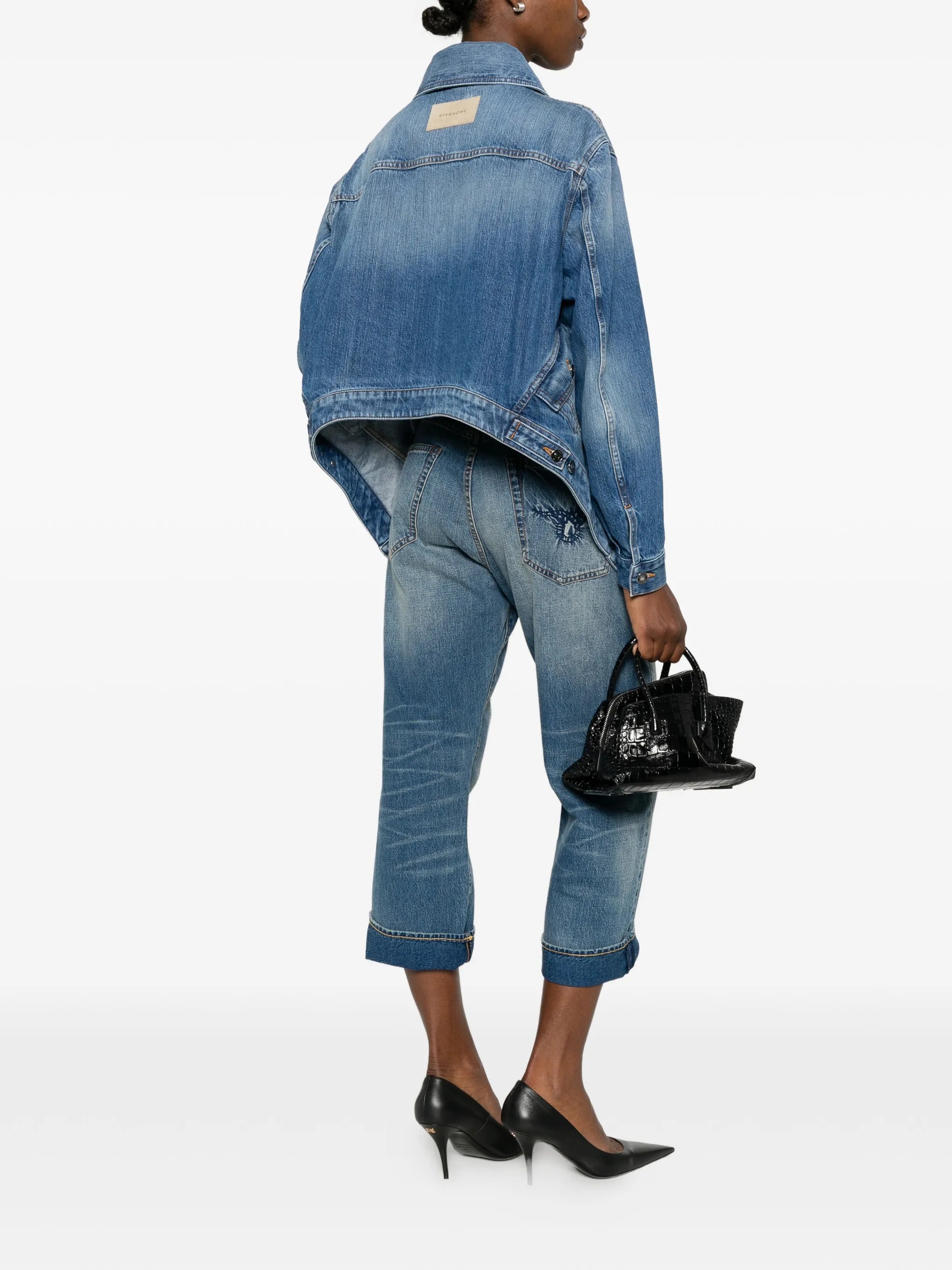button denim jacket