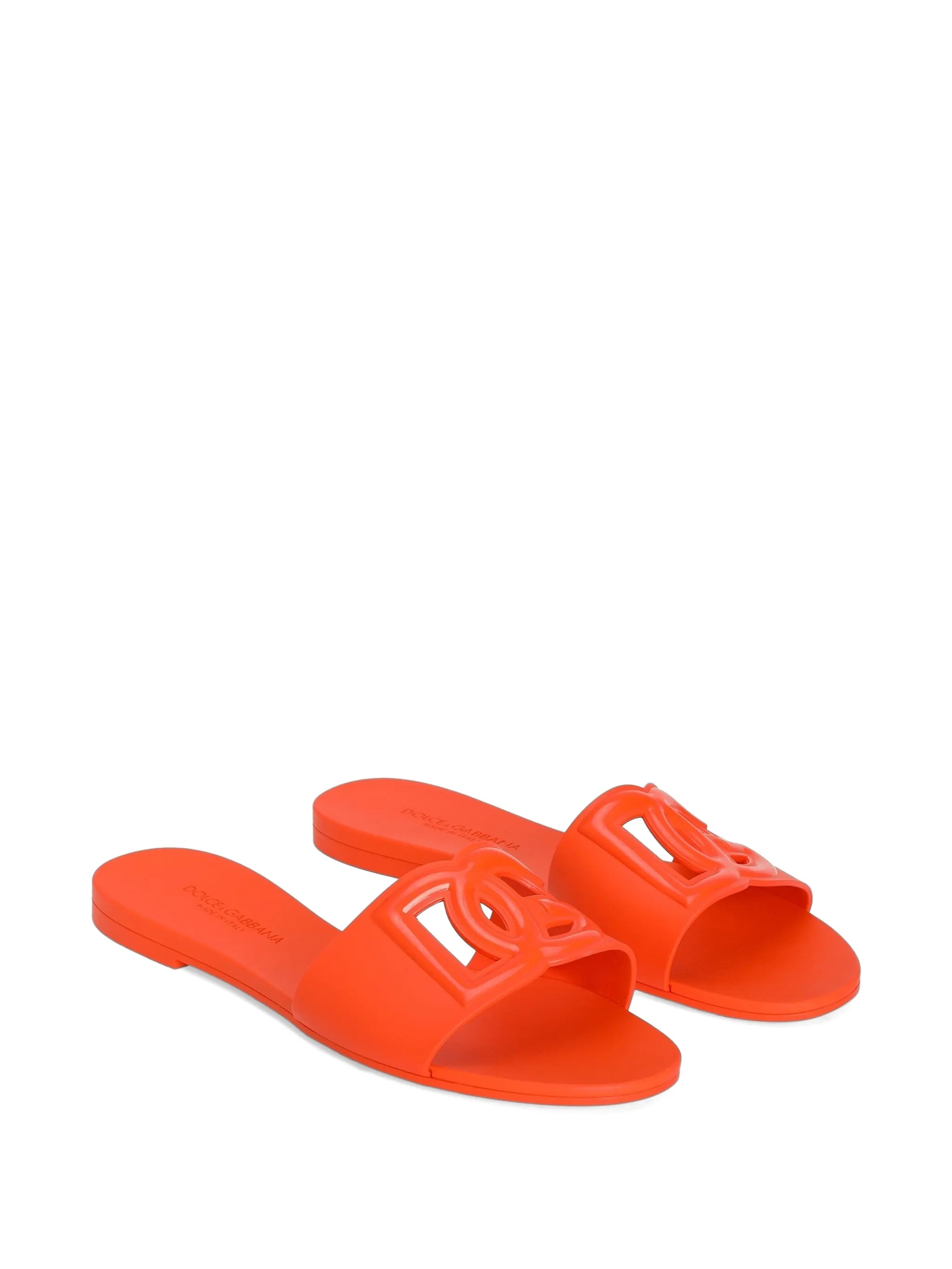 beachwear slides in rubber