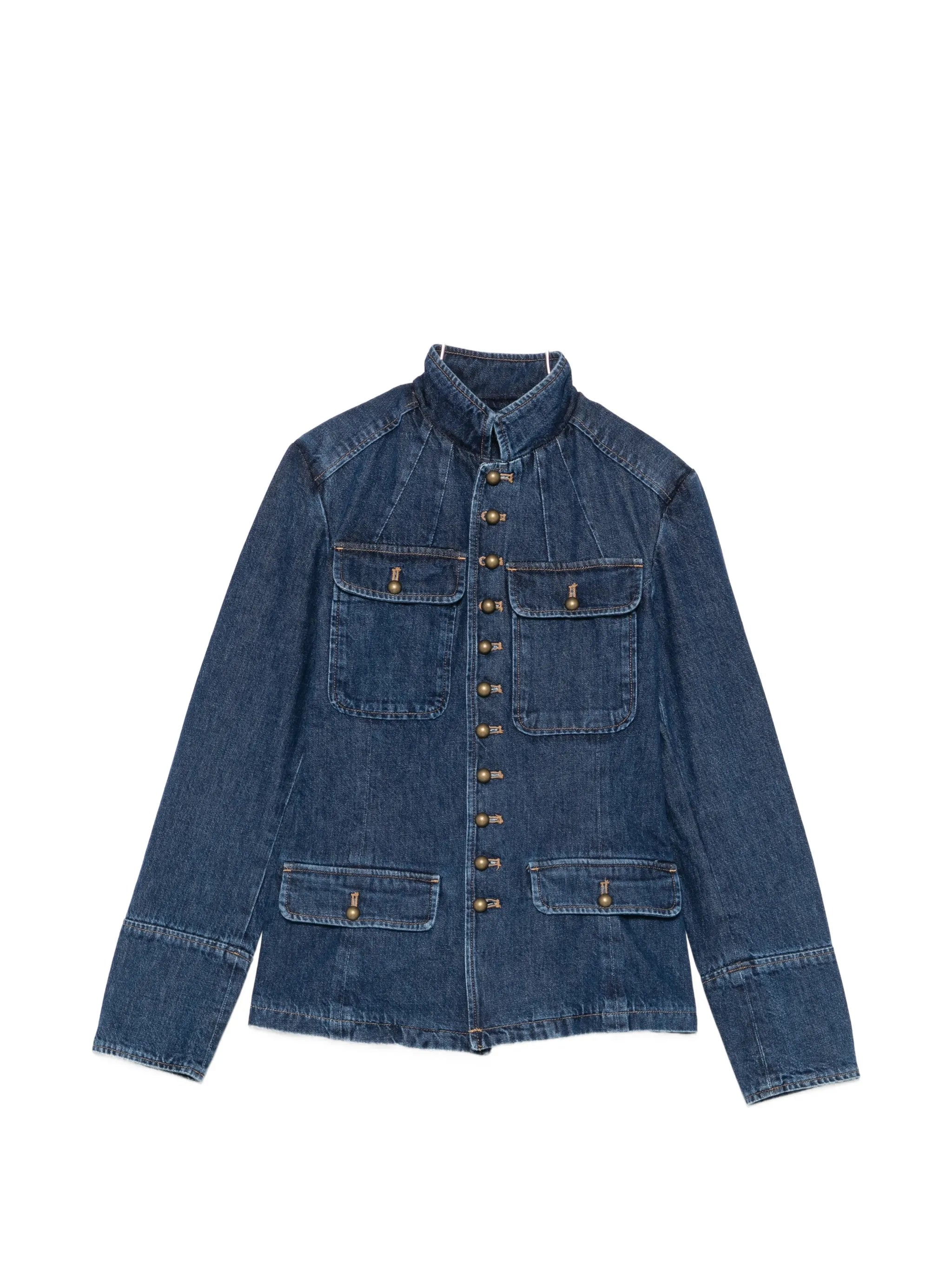 burron-fasteningdenim jacket