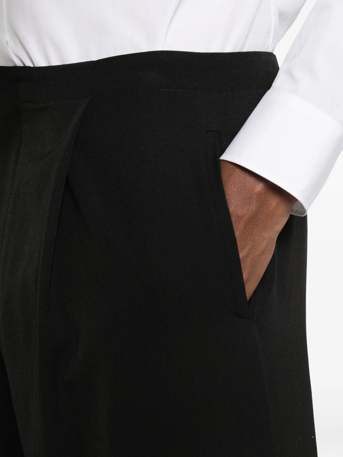 Sayed pleated shorts