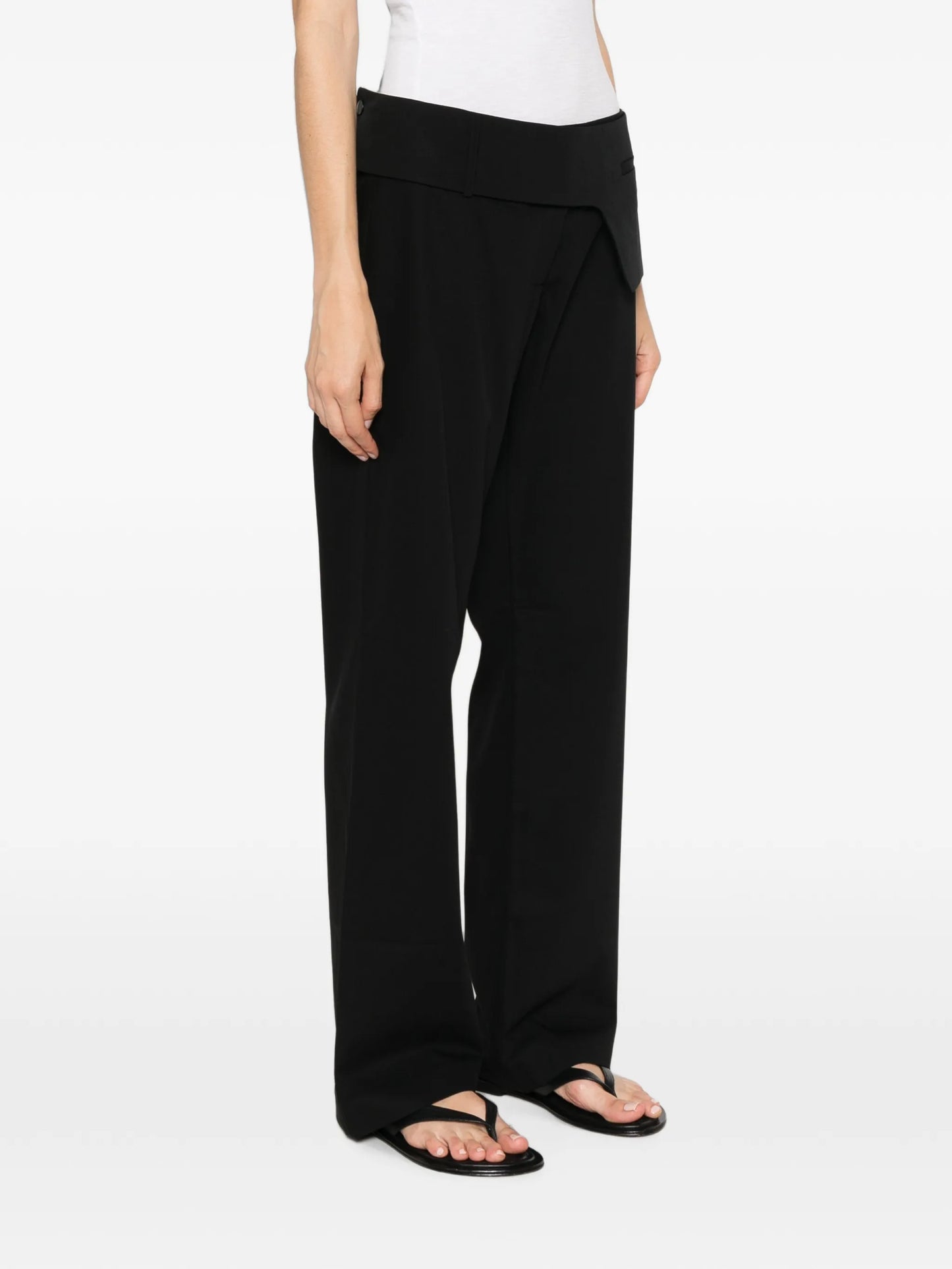 belt-detail straight-leg trousers