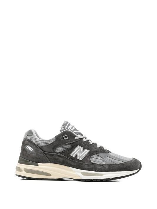 991V2 low-top sneakers