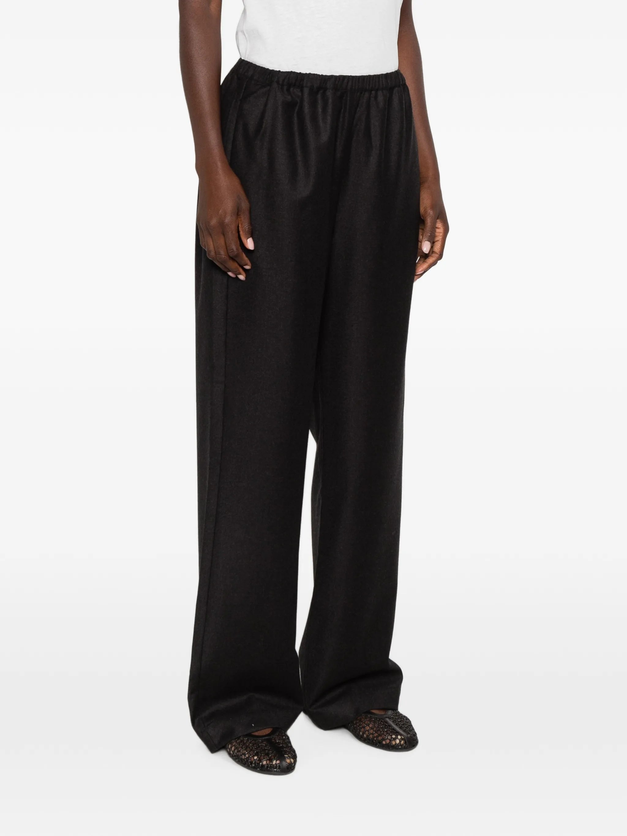 relaxed-fit trousers