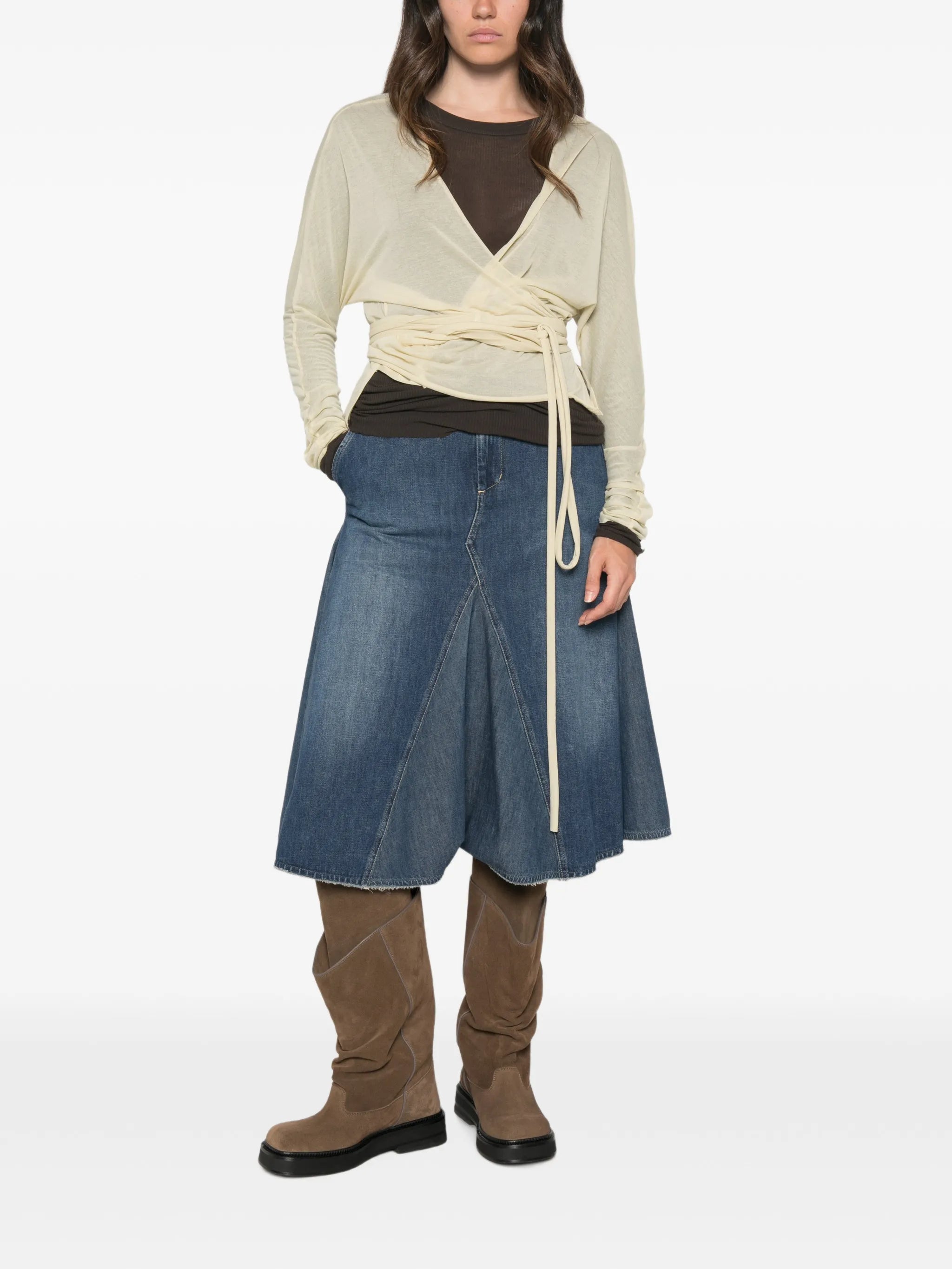 Rift paneled skirt