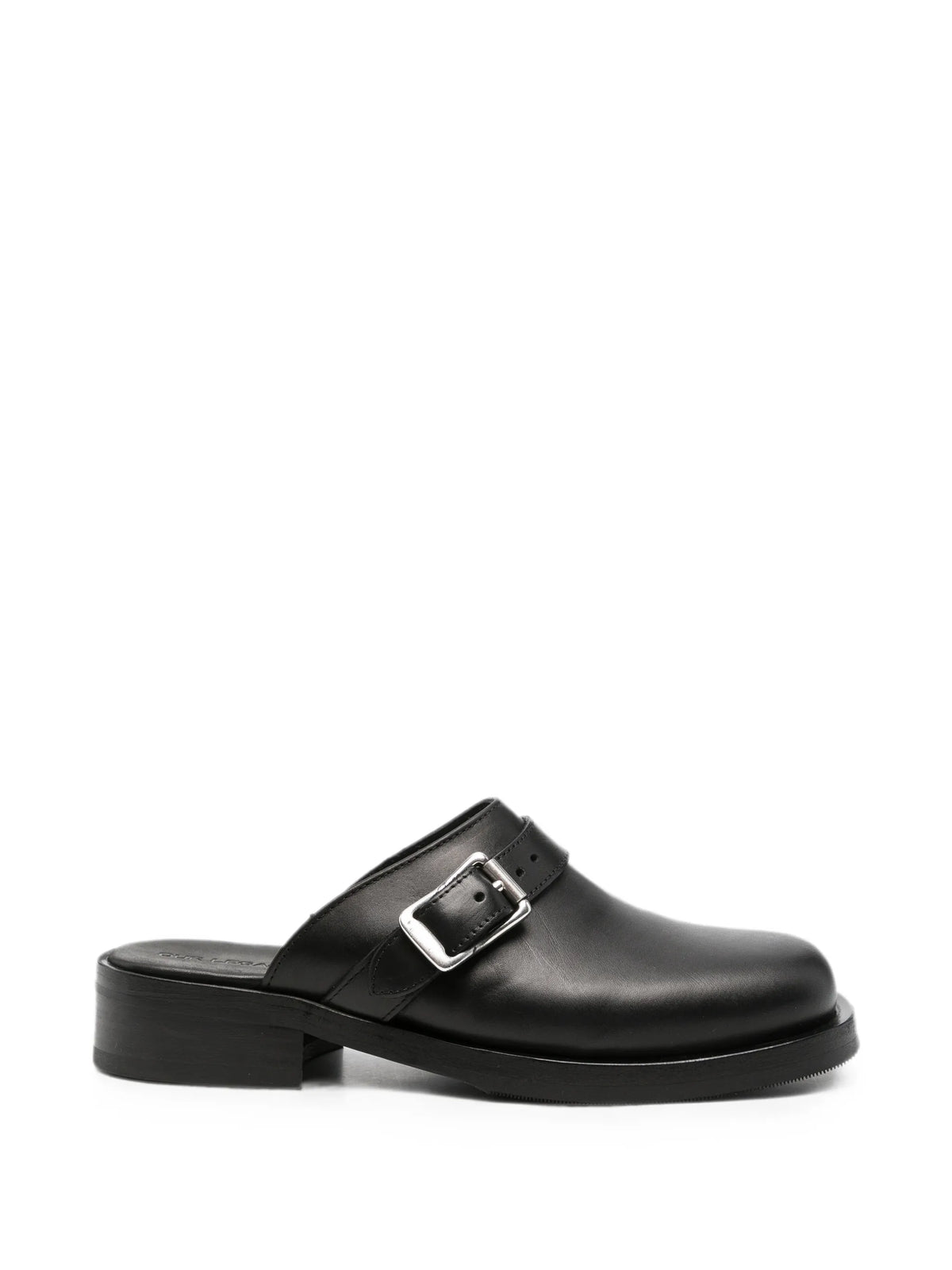 Camion mules in black leather