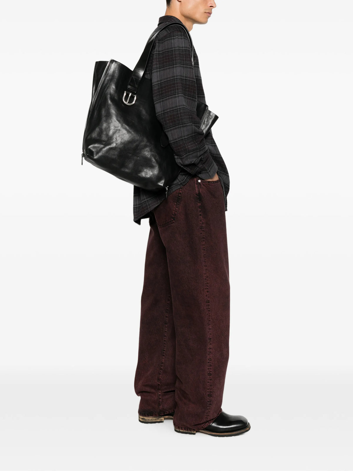 Throttle leather tote bag