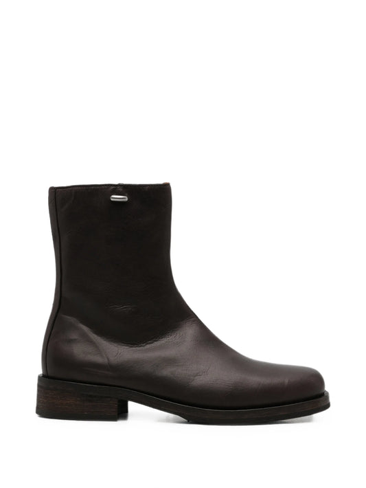 Camion waxed leather boots