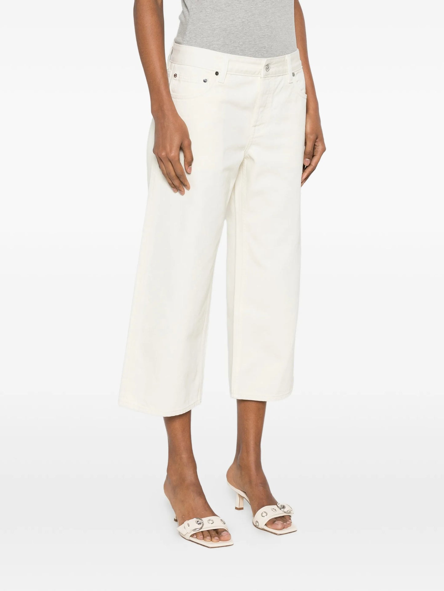 low-rise baggy capri bone