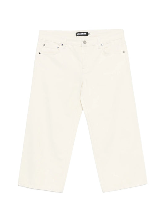 low-rise cropped jeans