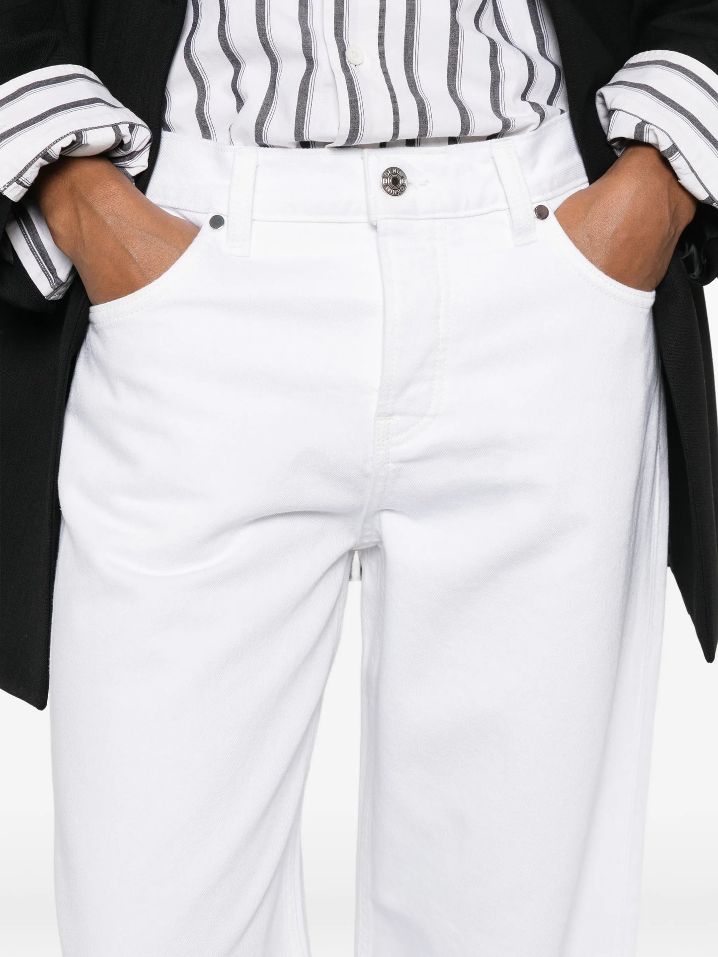 mid rise baggy jeans
