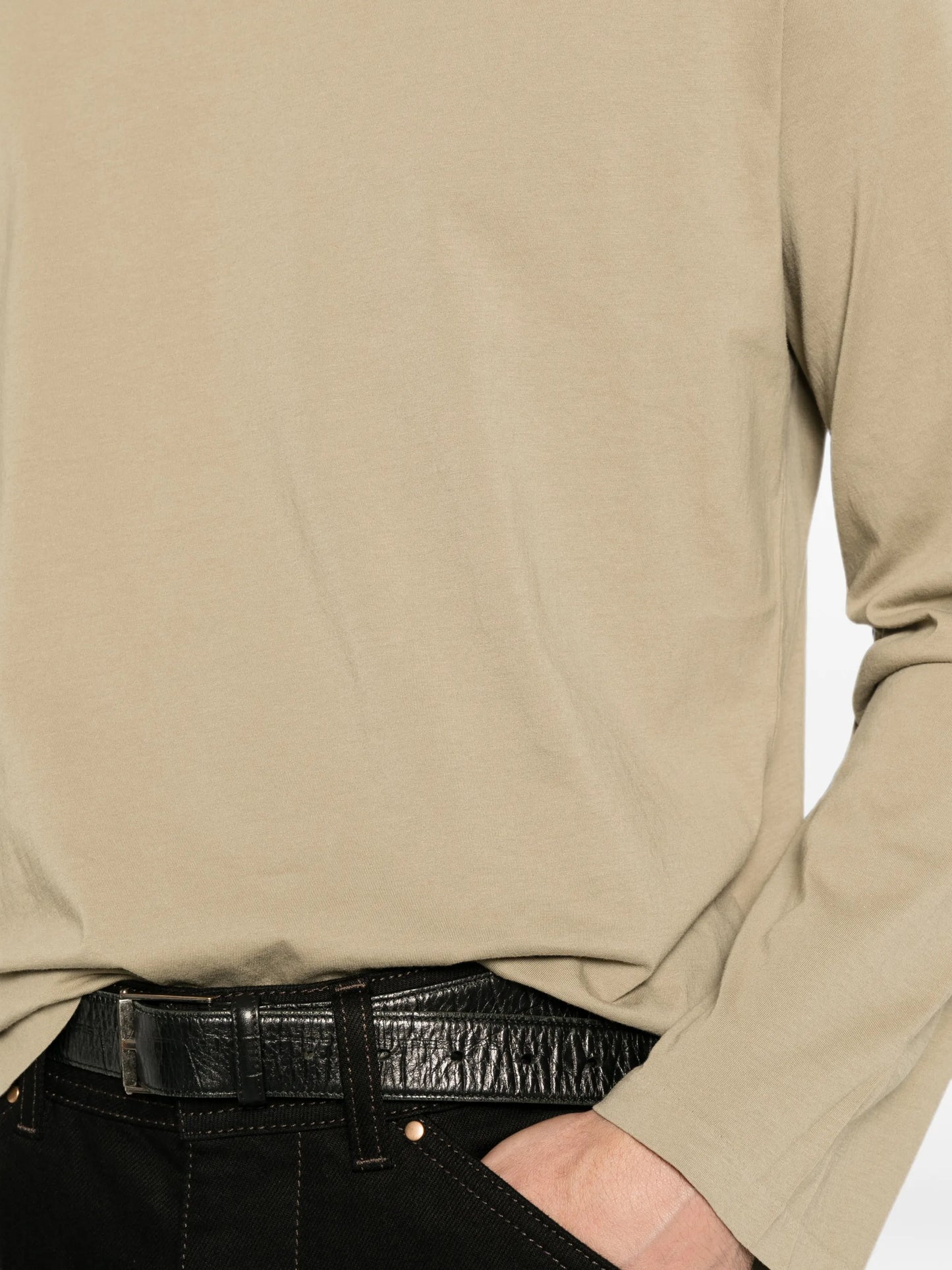long-sleeve T-shirt