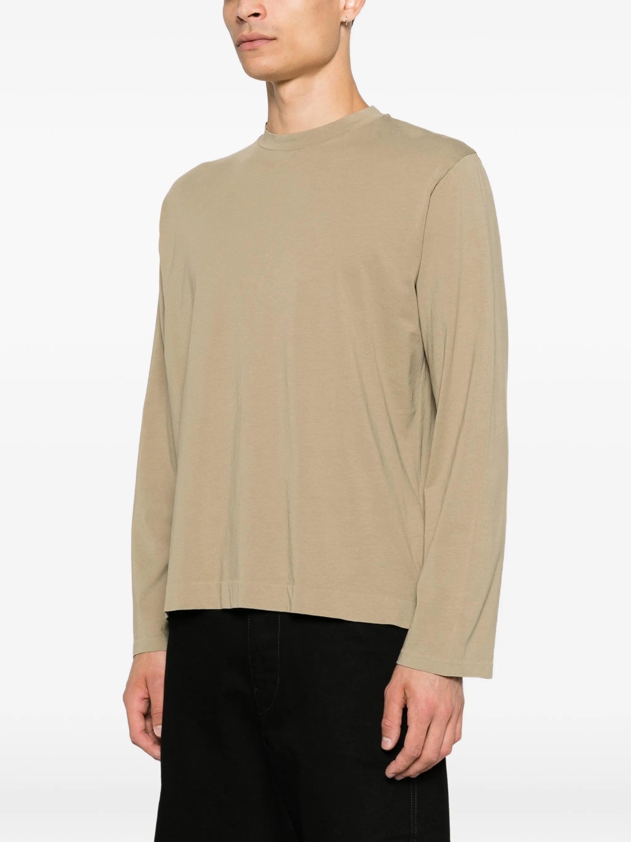 long-sleeve T-shirt