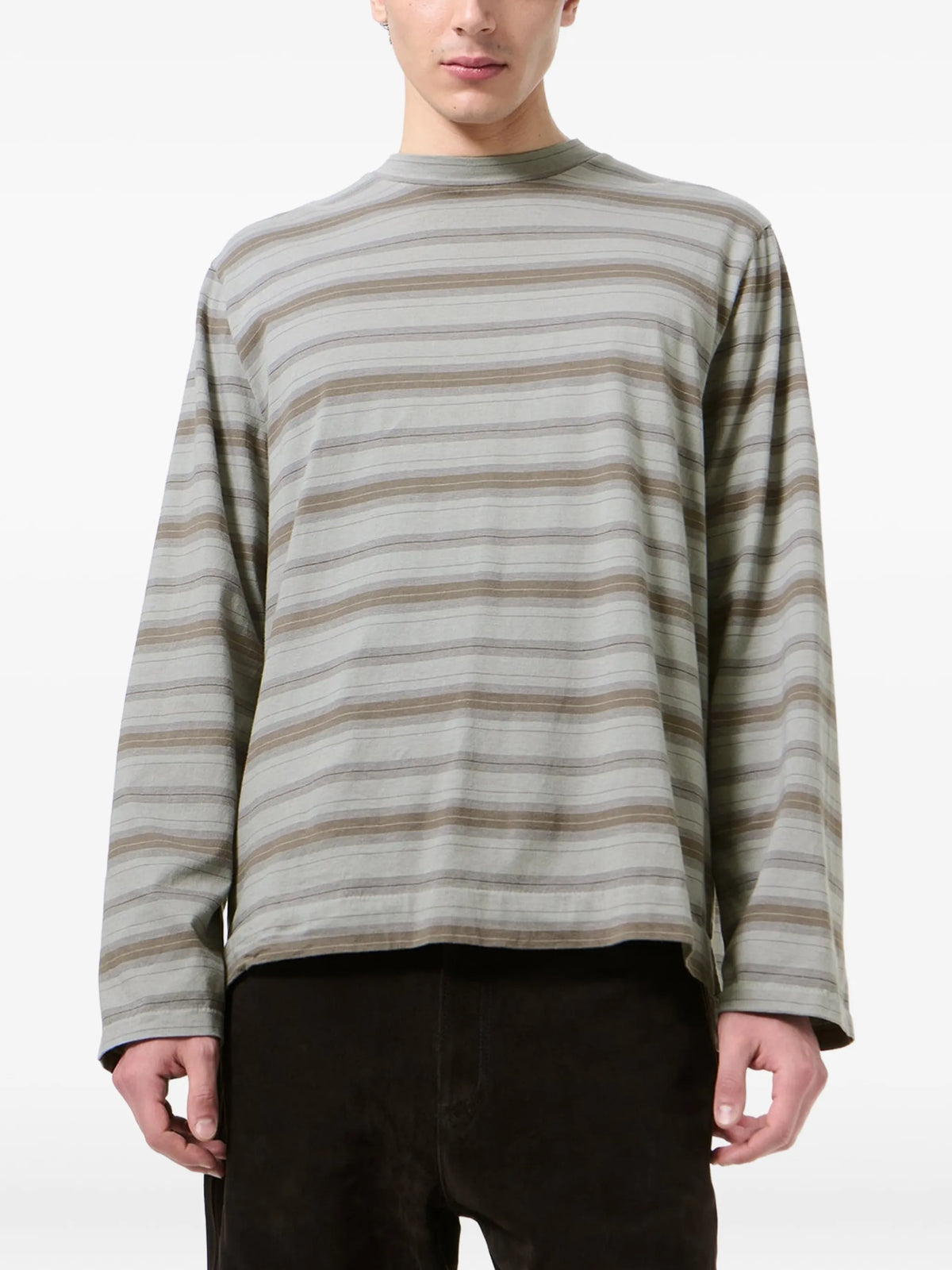 box longsleeve T-shirt