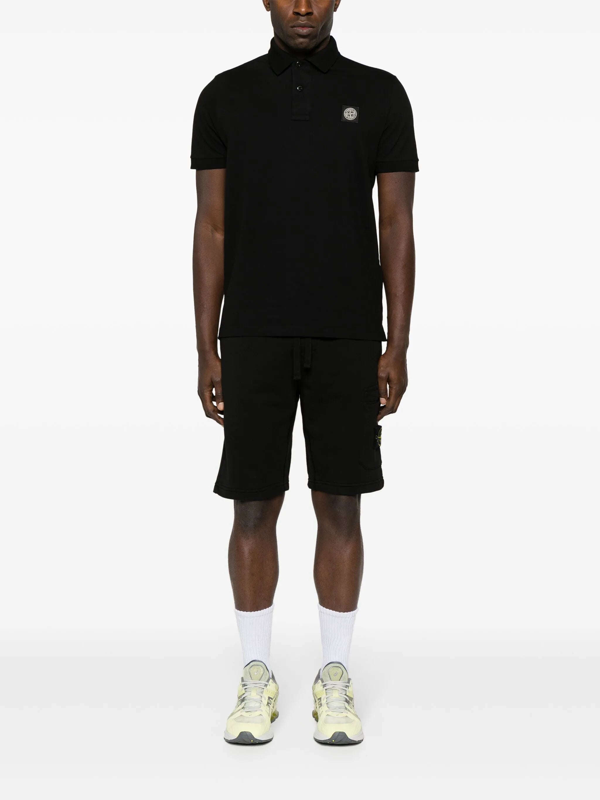 6200011 ogo-patch shorts