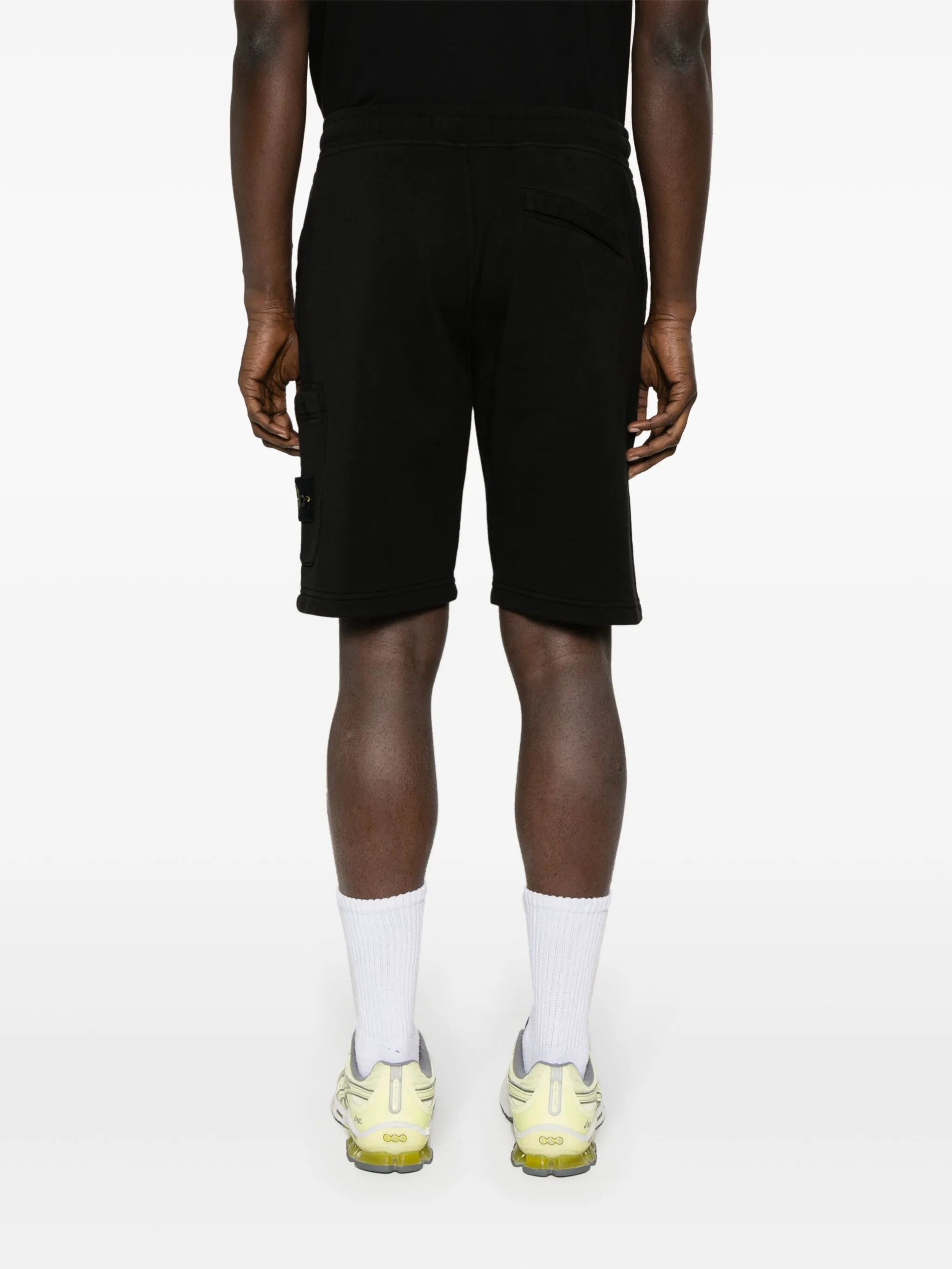 6200011 ogo-patch shorts