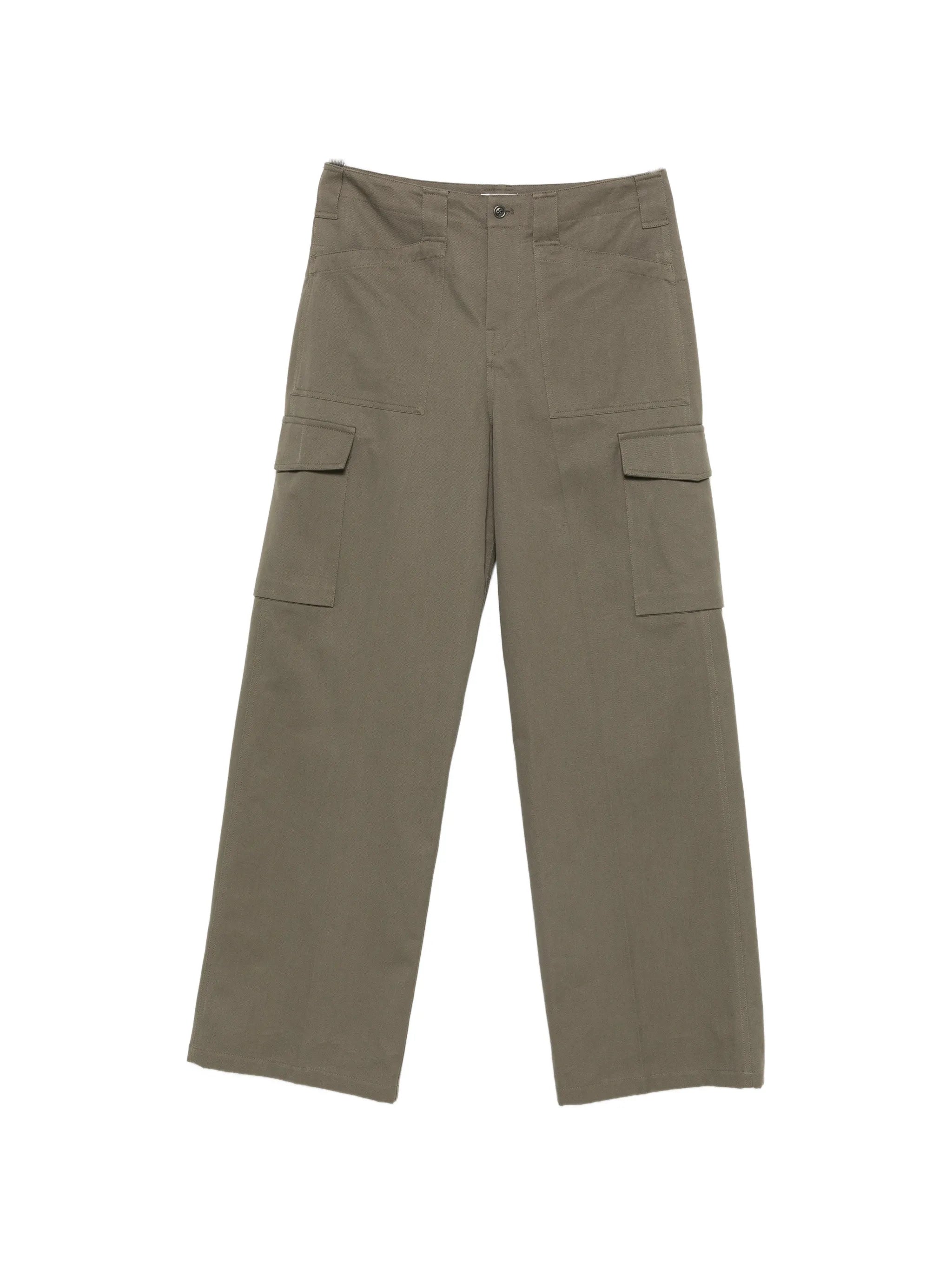 belt-loop cargo pants
