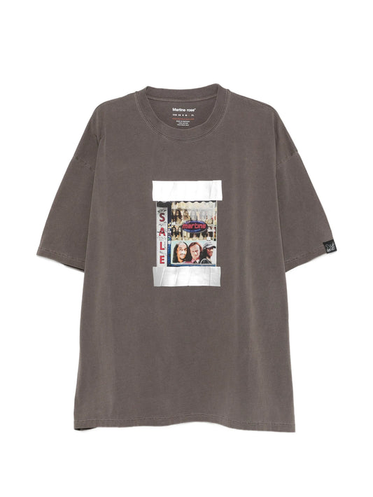 graphic T-shirt