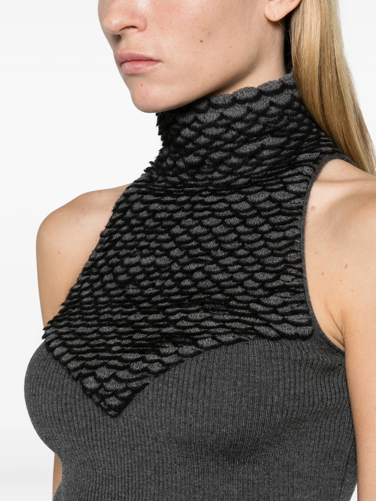 knit feathers top in brown